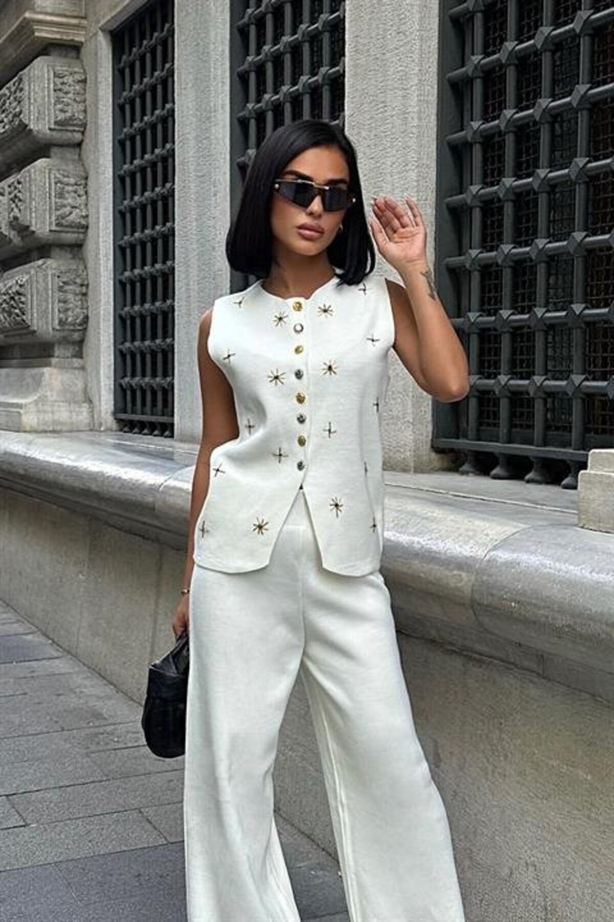 Simala-Gold Buttoned Vest Trousers Suit 9976 6