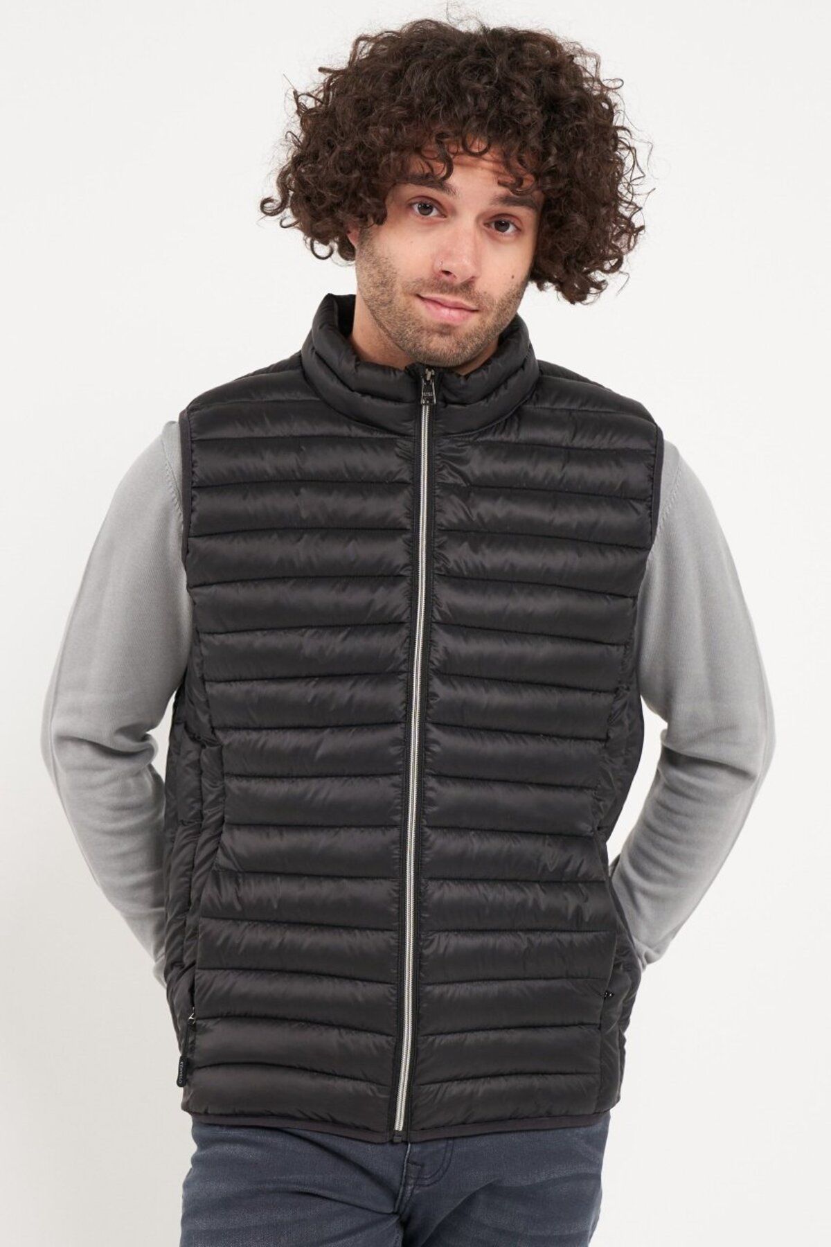 Kenvelo-Men's vest with pockets, solid color 1