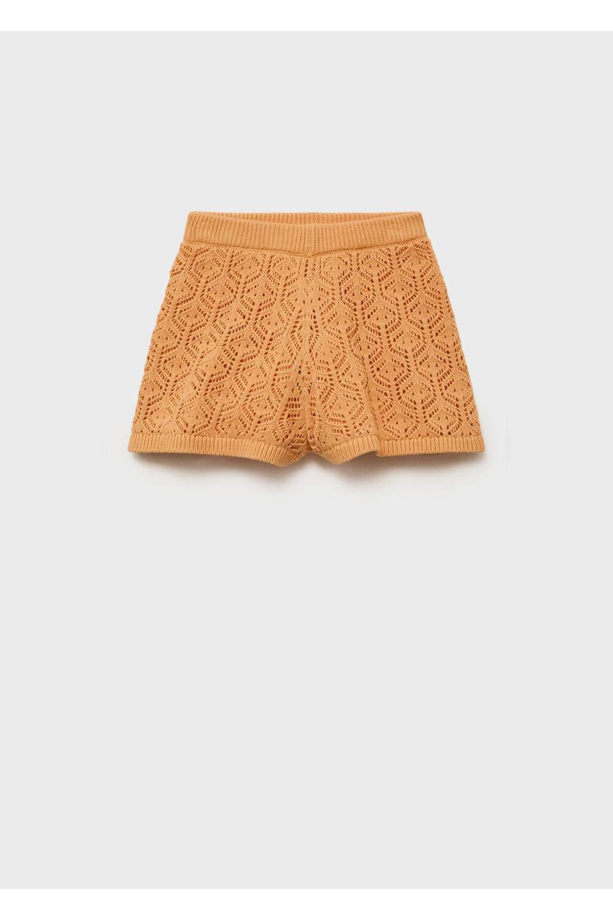 Delikli dokuma şort