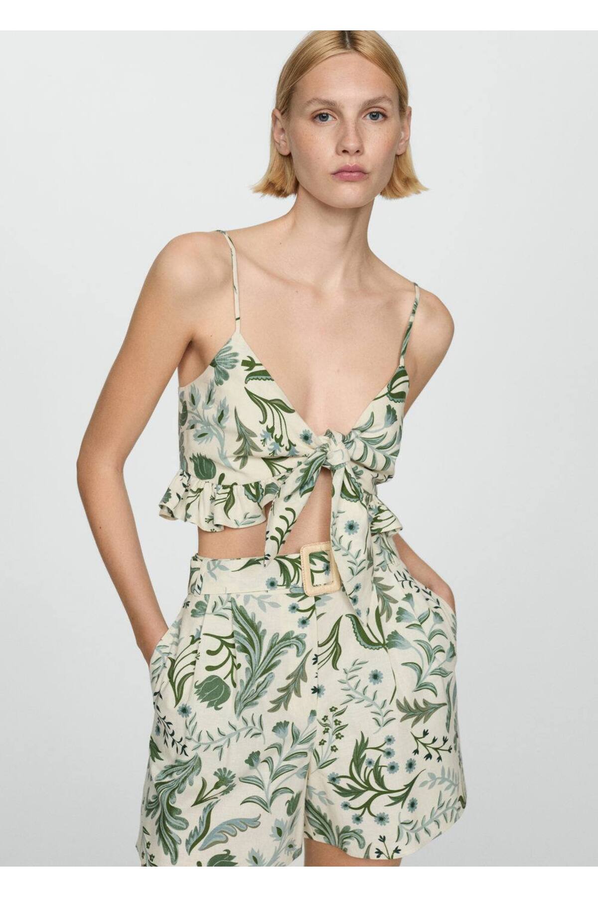 Bağ detaylı desenli crop bluz