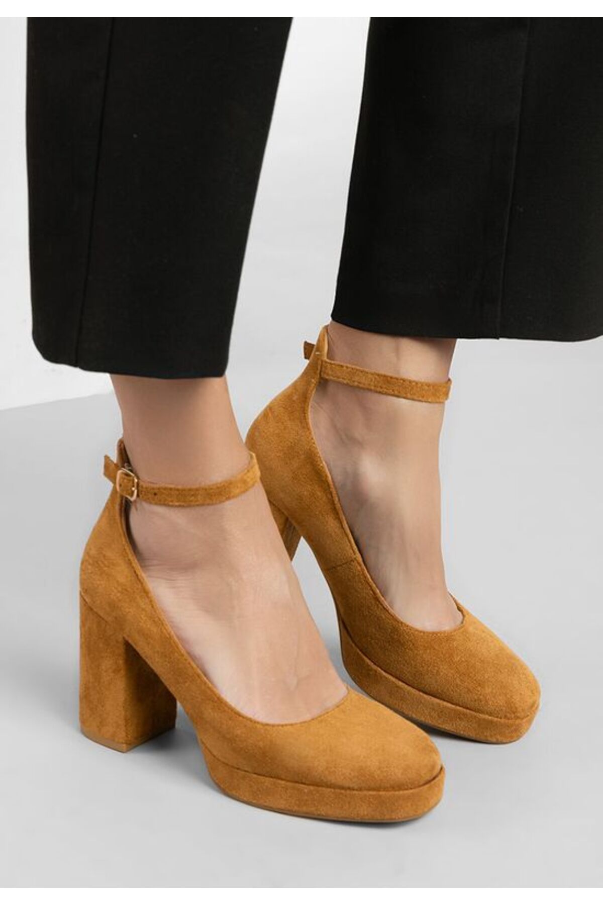 B T Shoes-Isperta V2 Camel Chunky Heel Shoes 8