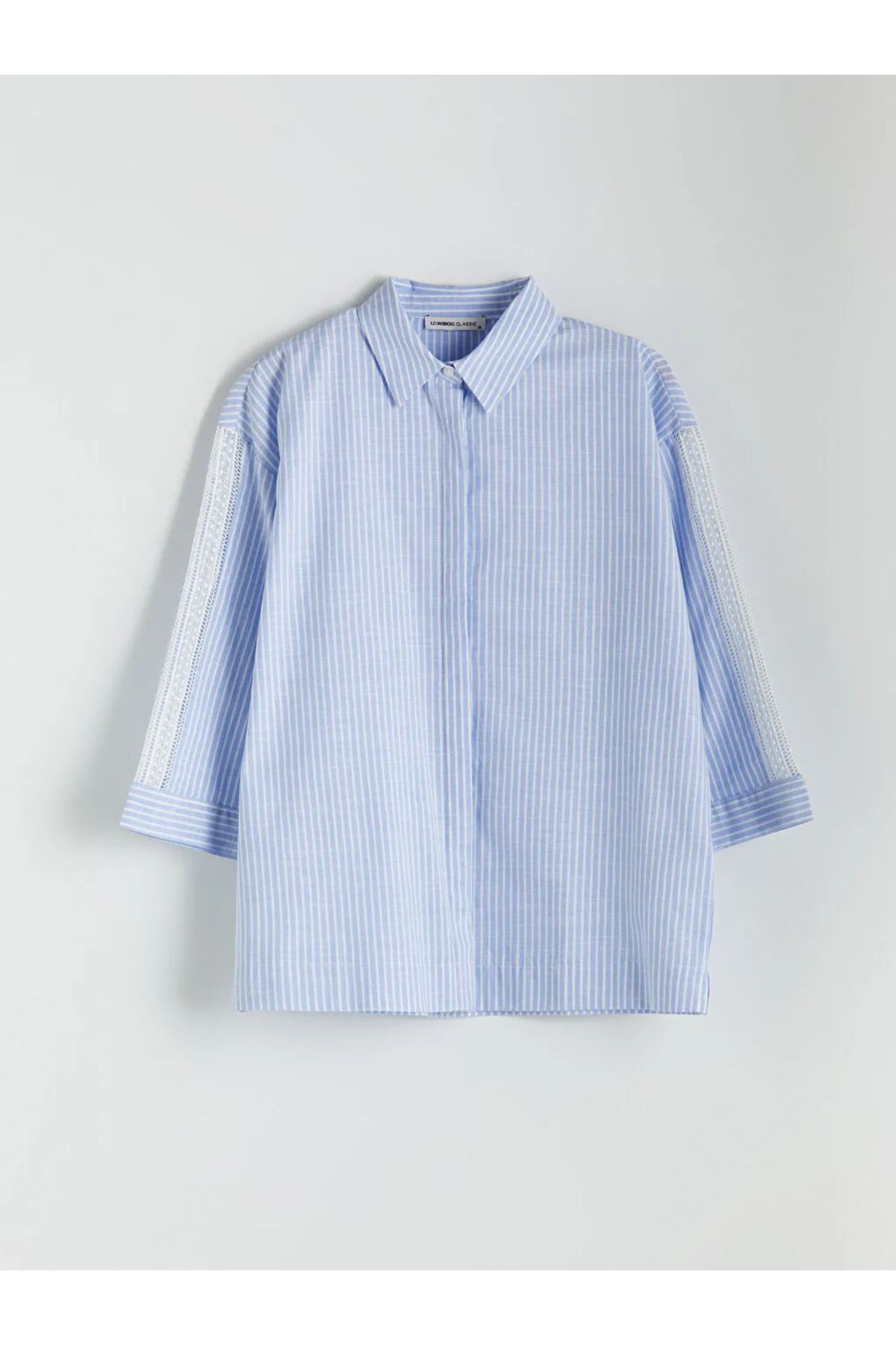 LC Waikiki-Lcwaikiki Classic Blue Striped Women's Shirt with Lace Detail 1