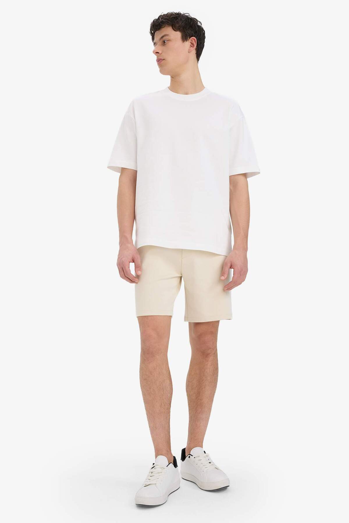 complete the look image