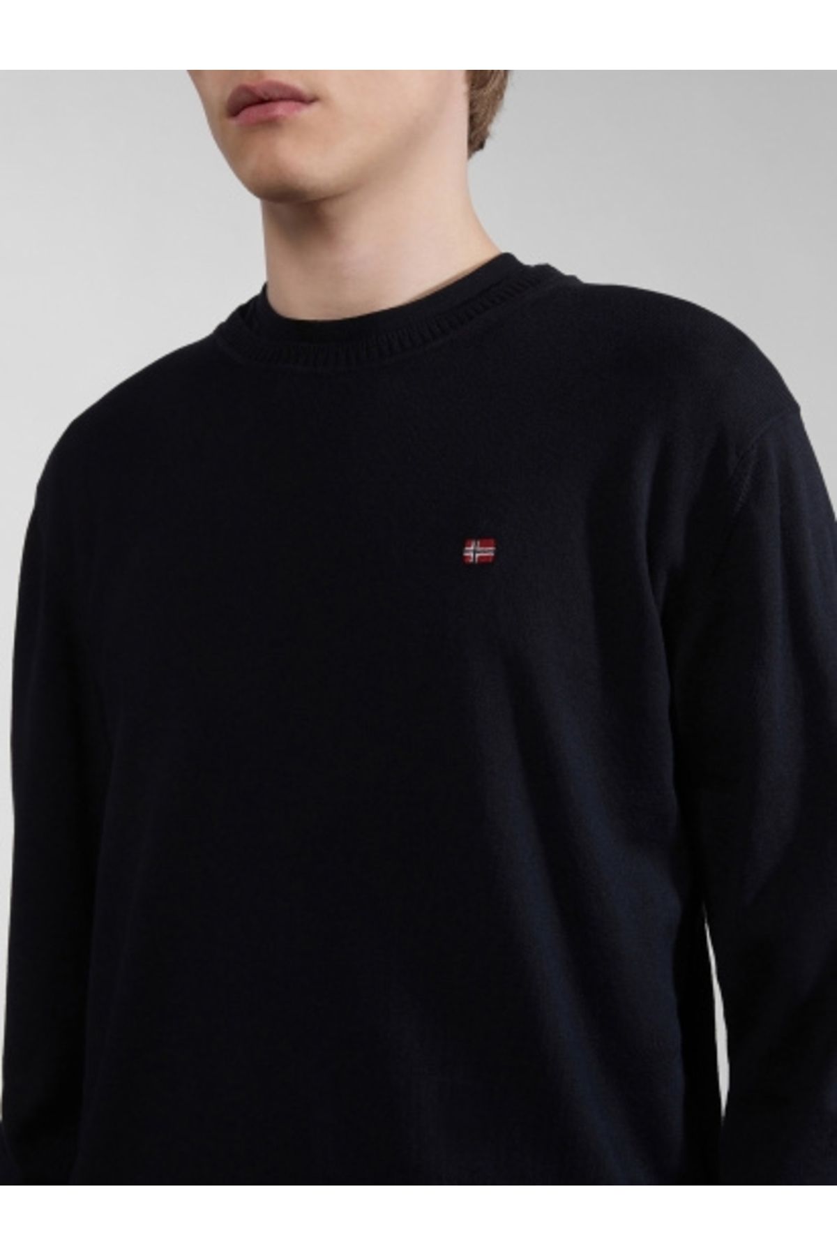 Napapijri-Men's black sweater 0411 Napapijri 2