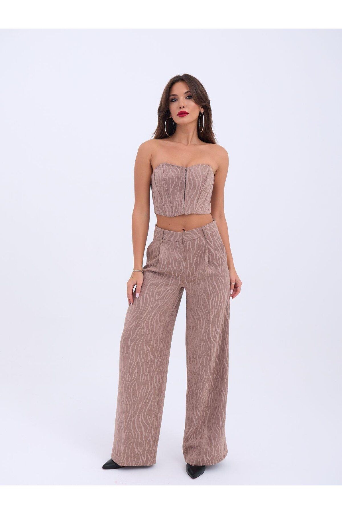 MODA 7255 TAKIM-FERRARA