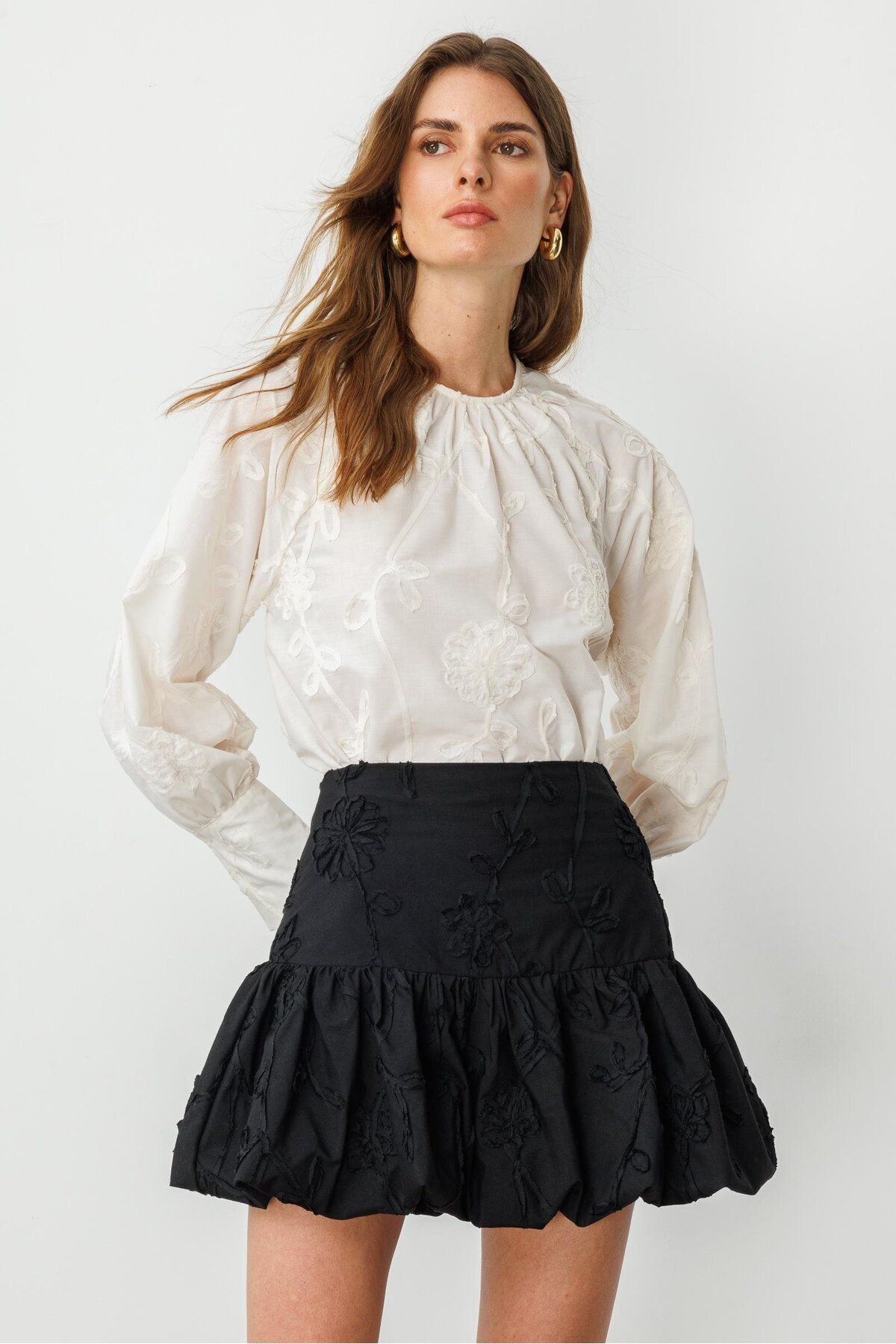pieces of melon-Black Romantic Cotton Embroidery Detailed Voluminous Balloon Skirt 2