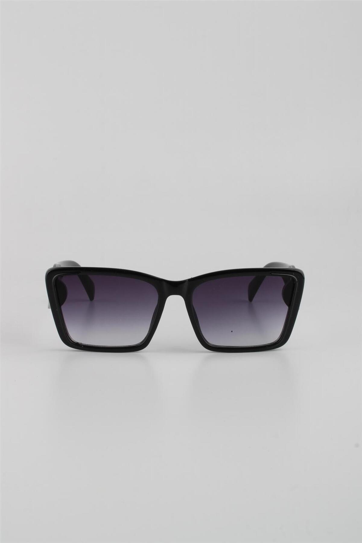 Black Gradient UV400 Filter Women's Sunglasses G24SMS2301R01