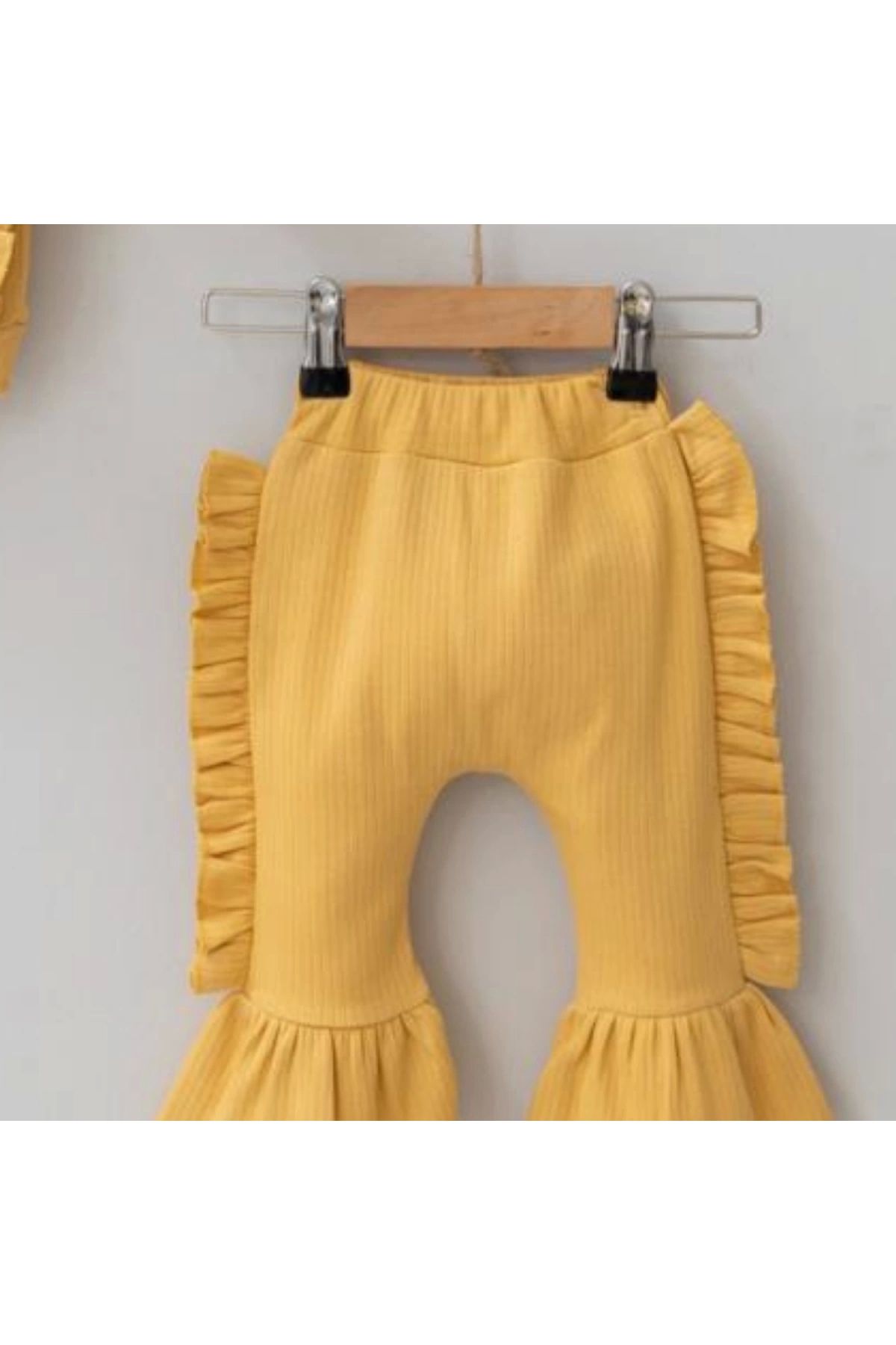 BYB MODA TASARIM 3-12 Ay Kız Bebek Takımı Omuz Fırfır Boneli 3'lü Hardal