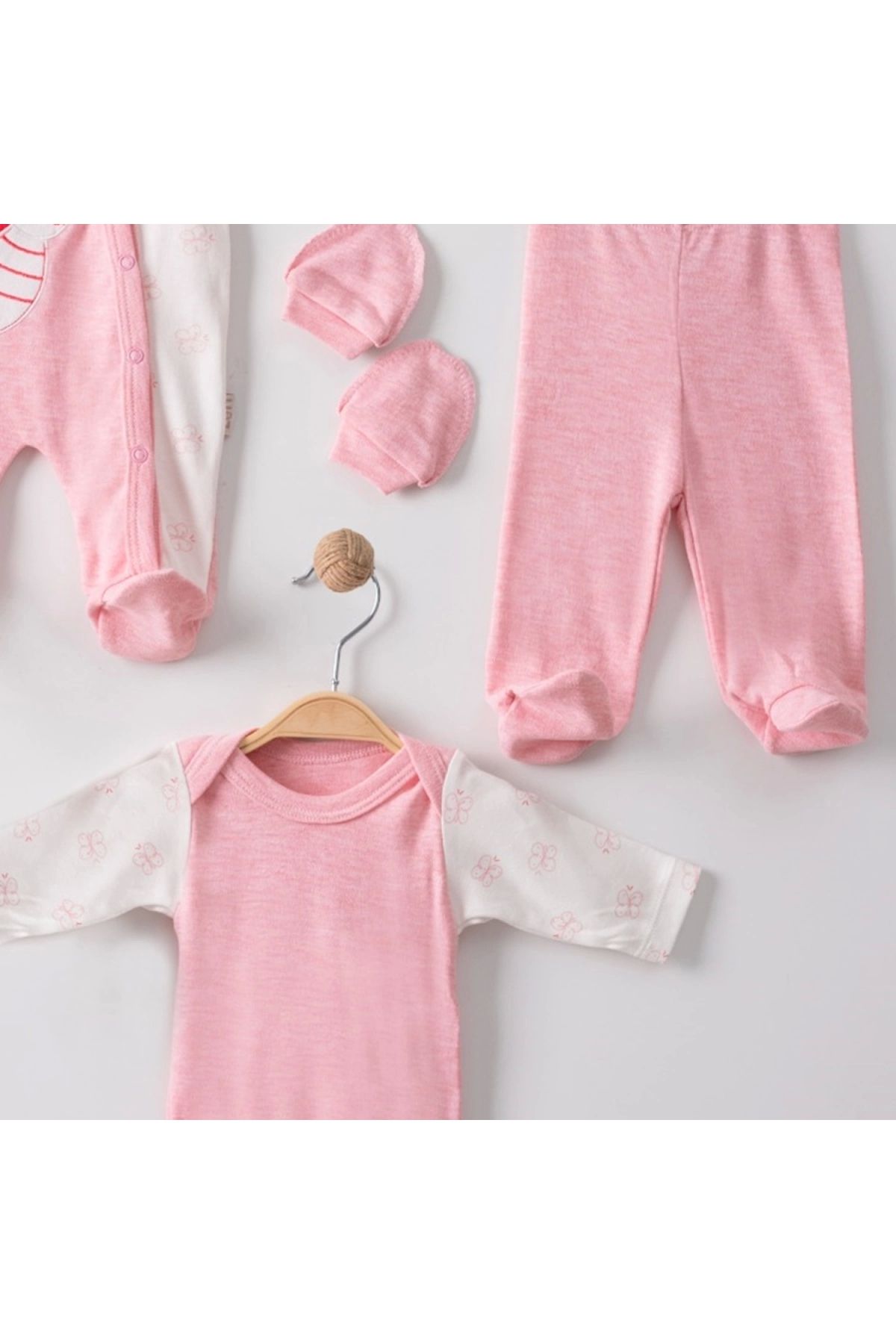 BYB MODA TASARIM 3 Ay Kelebek Nakış Tulumlu Kız Bebek 5'li Set Pembe