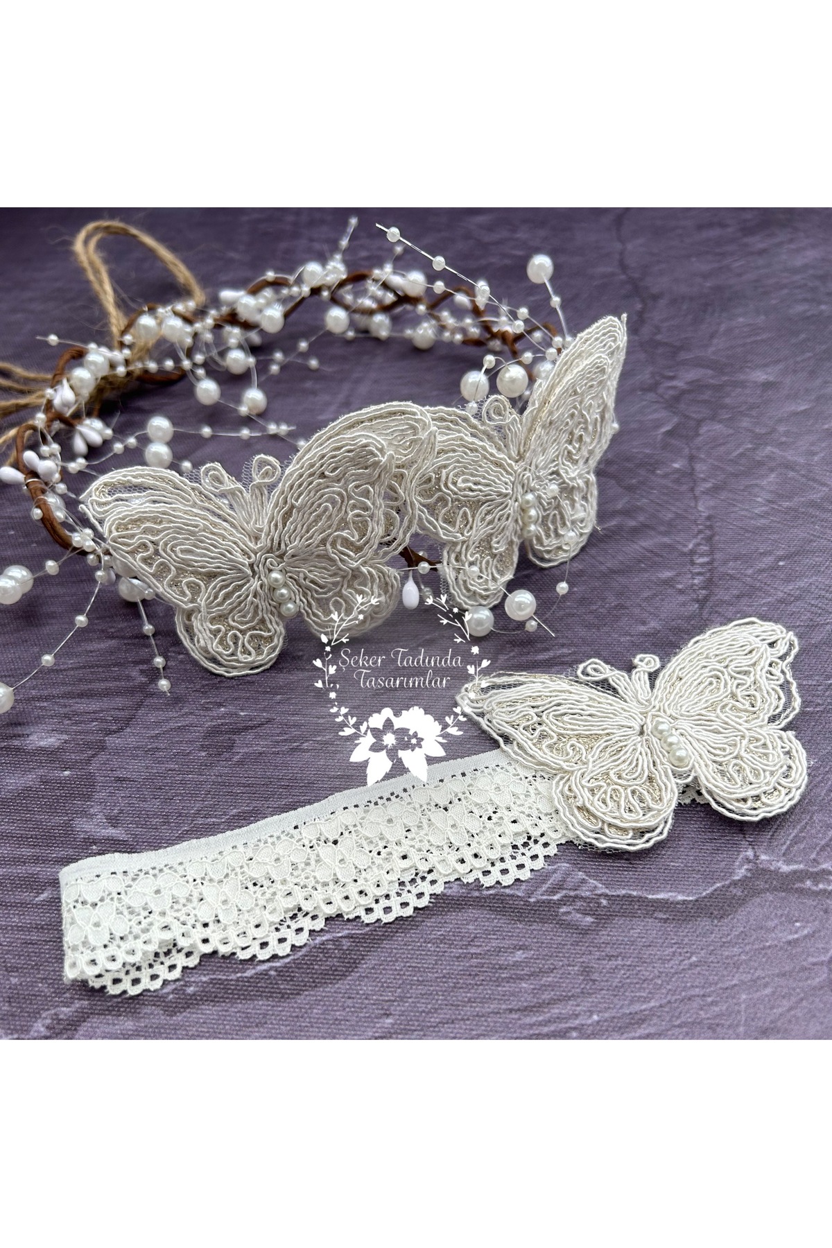 Şeker Tadında Tasarımlar Kelebek Detaylı Yenidoğan Anne Bebek Seti Ekru fotoğrafı 3 (önizleme)