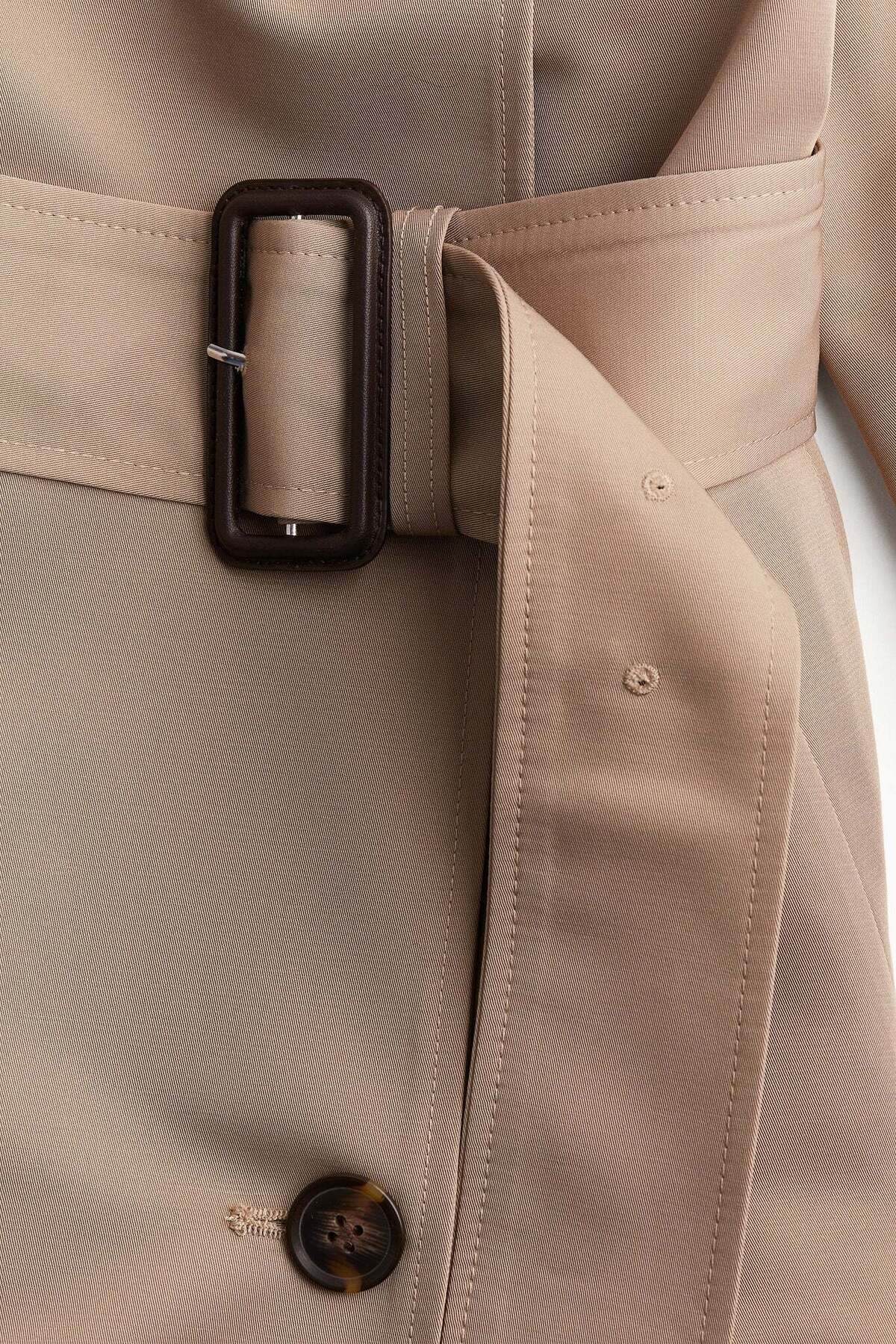 H&M-Double-breasted trenchcoat 5