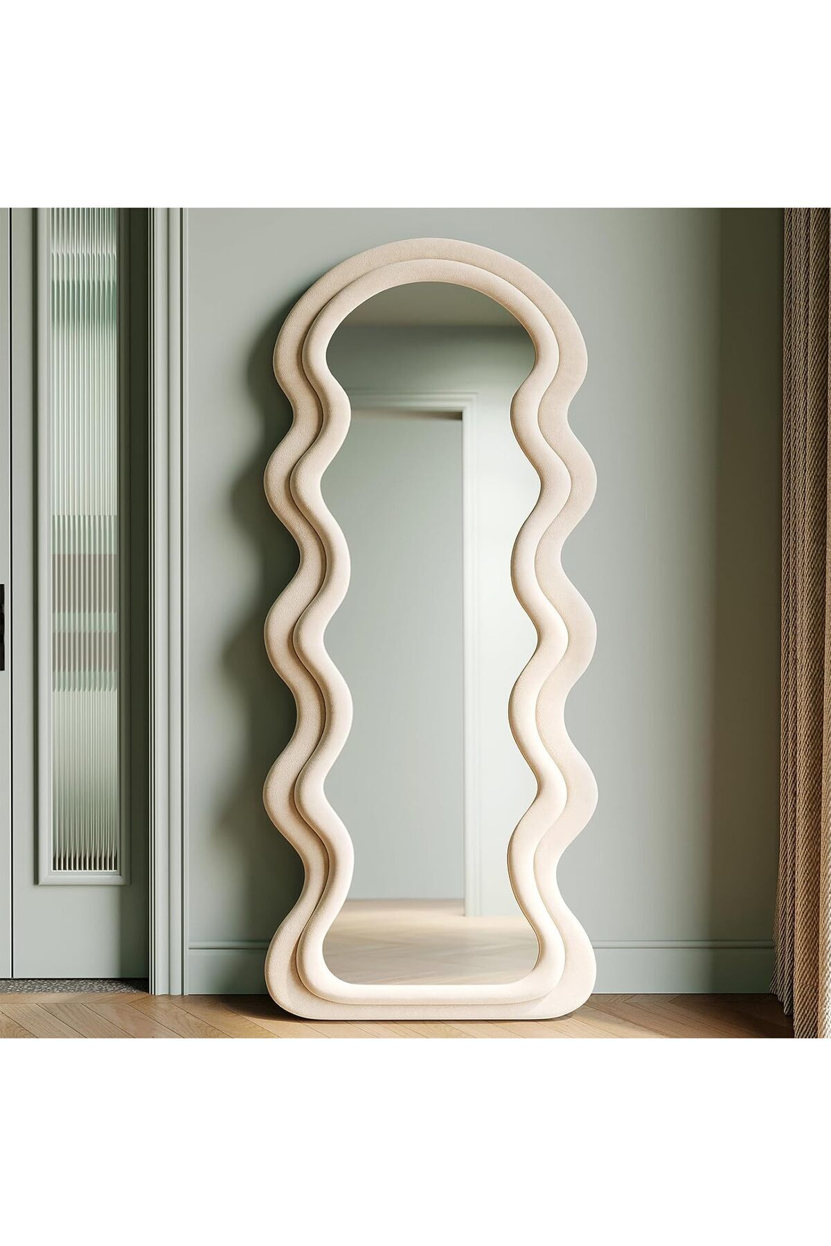 مرآة أرضية معدنية كاملة الطول بتصميم خشبي 160×60 سم، لون بيج