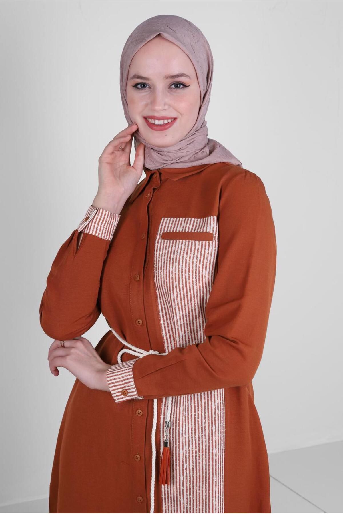تونیک ساده کمربند راه راه 43632 Alvina