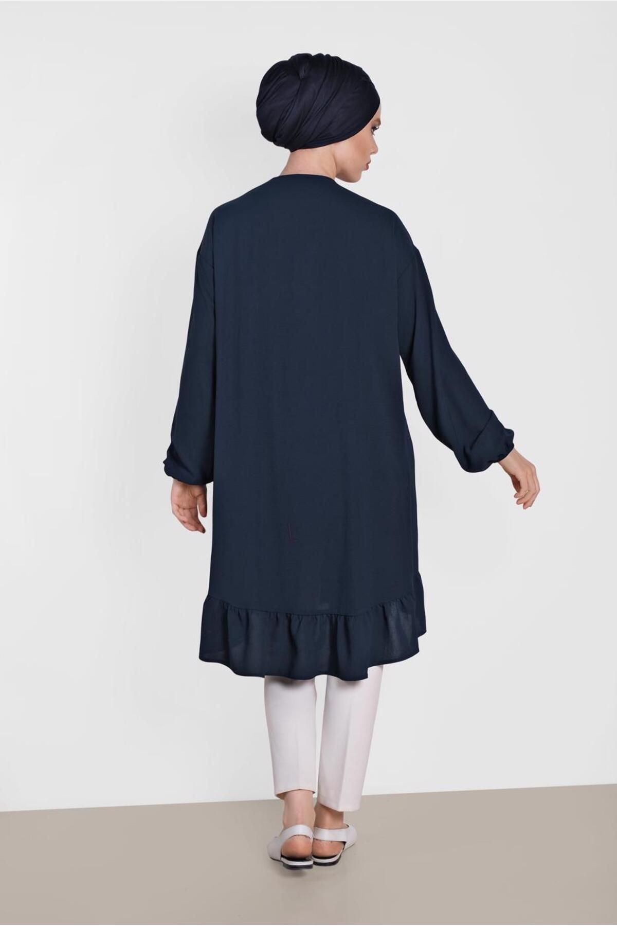 Alvina-4426 Model - Loose Tunic with Volan 3