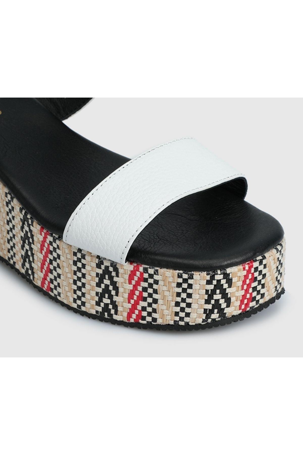 Provoq-White Leather Women's Heeled Sandals 5