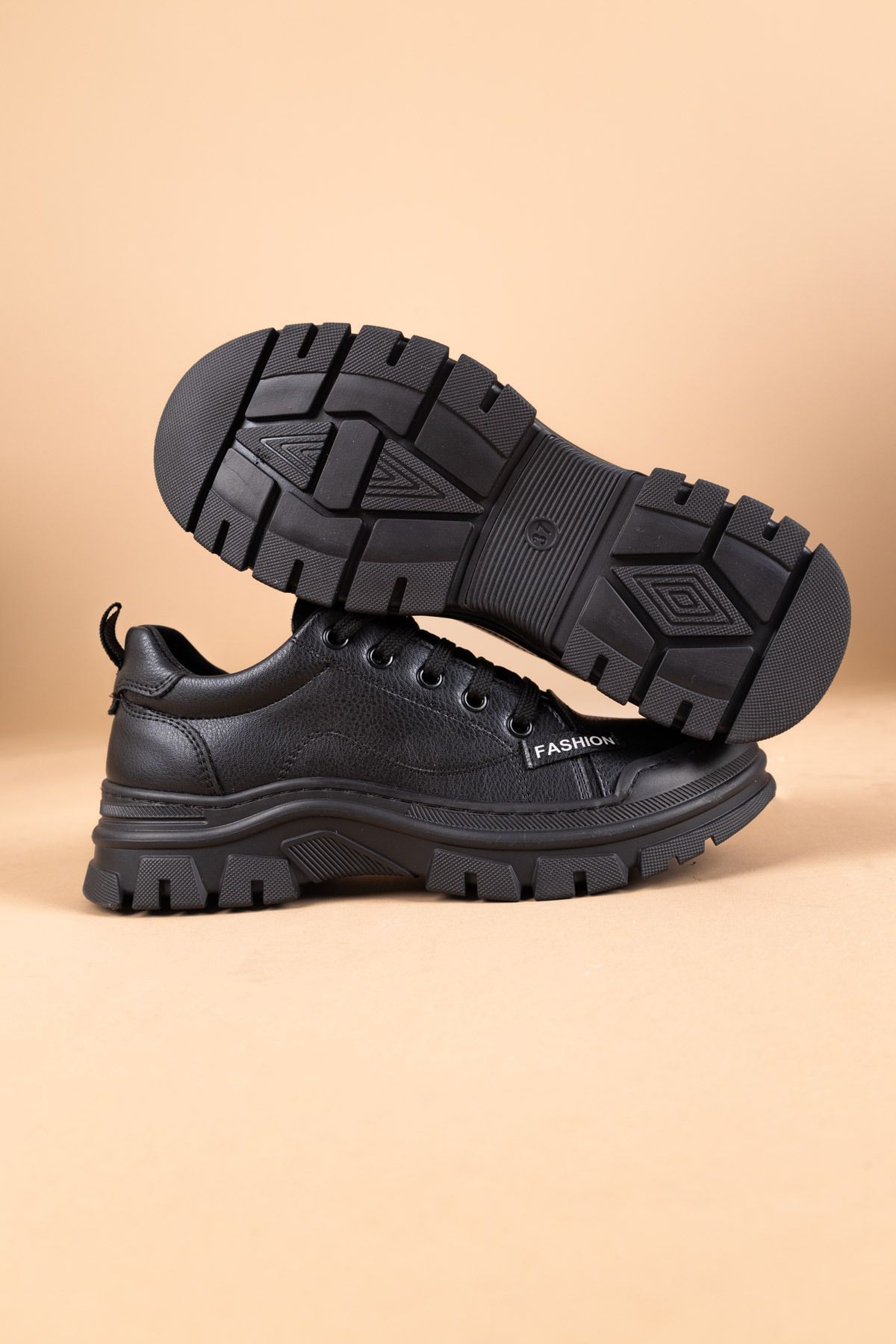Getcho-Florun Black Women's Casual Shoes 7