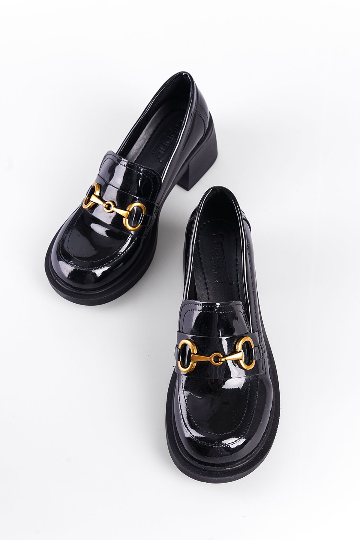 Capone Outfitters-Γυναικείο Loafer - Παπούτσια με μεταλλική πόρπη 3