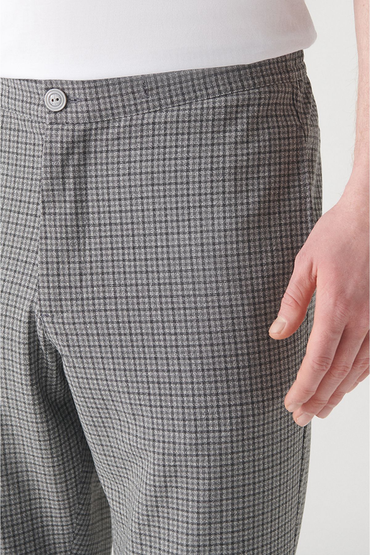 Avva-Hellgraue Herren-Jogginghose mit elastischem Bund und Karomuster E 003015 4
