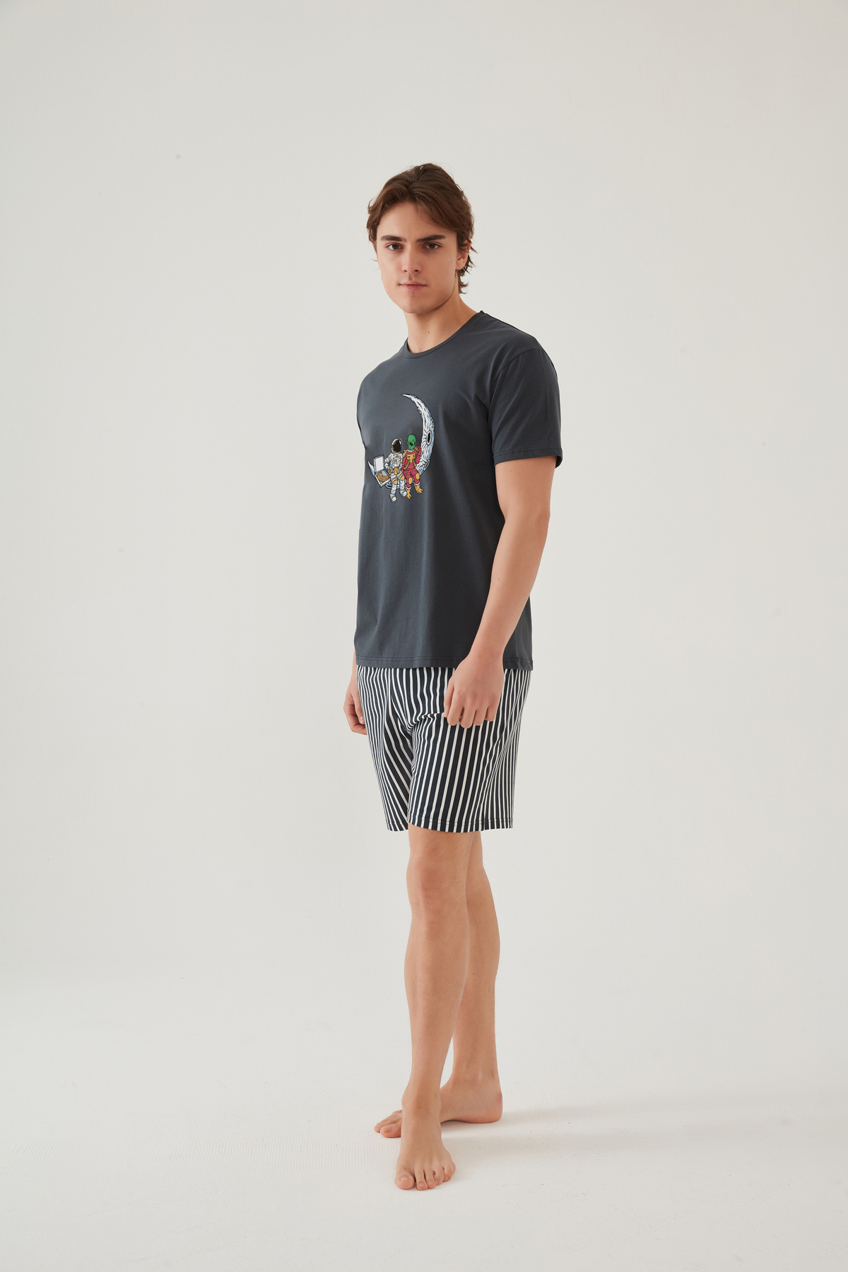 koza iç giyim  Erkek Pamuklu Füme Baskılı Cepli Şort Pijama Takımı - Görsel 2