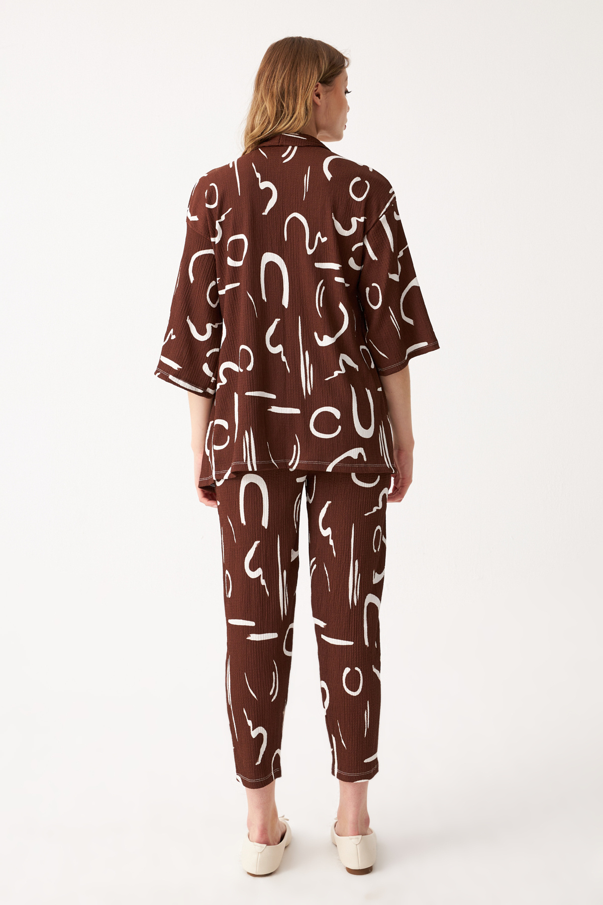 Know-Women's Brown Patterned Kimono Shirt Pants Set 3