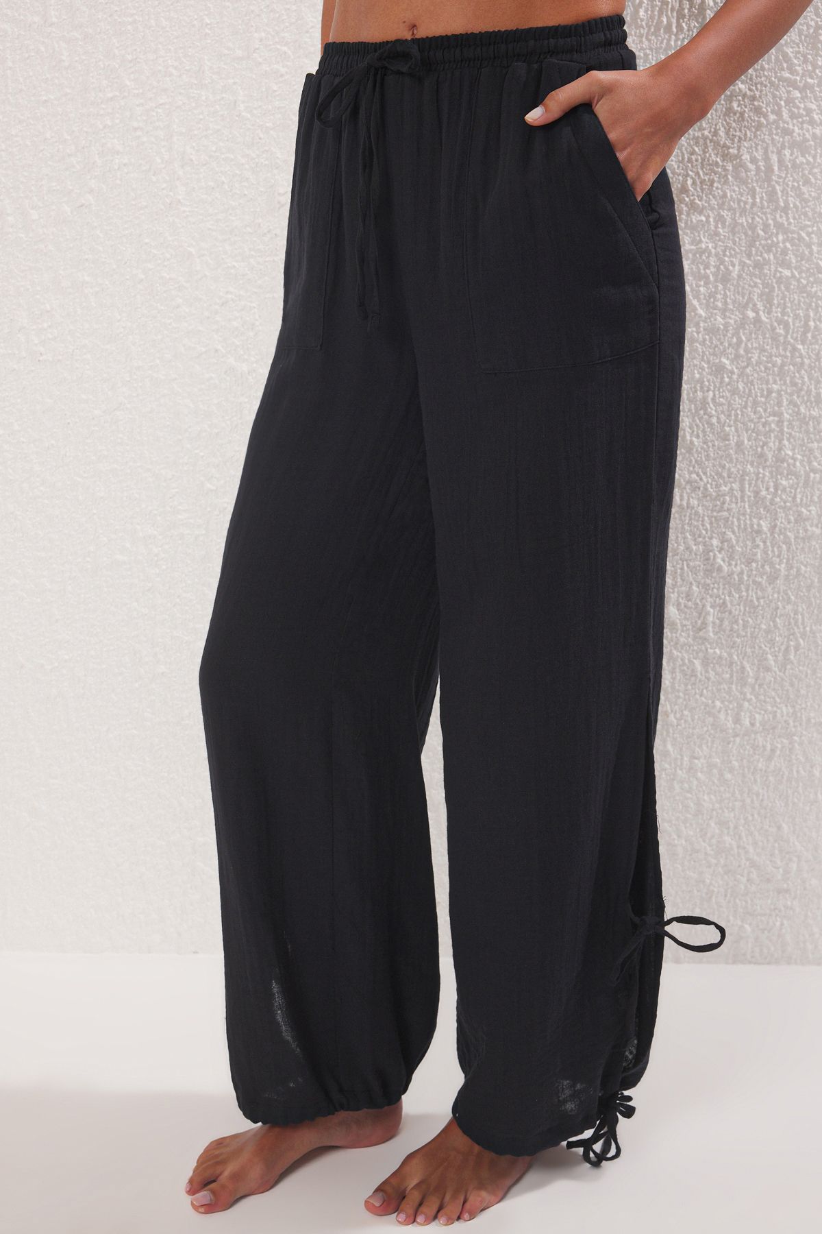 Trendyol Collection-Black Binding Detailed Muslin 100% Cotton Beach Pants Tbess25Pl00008 3