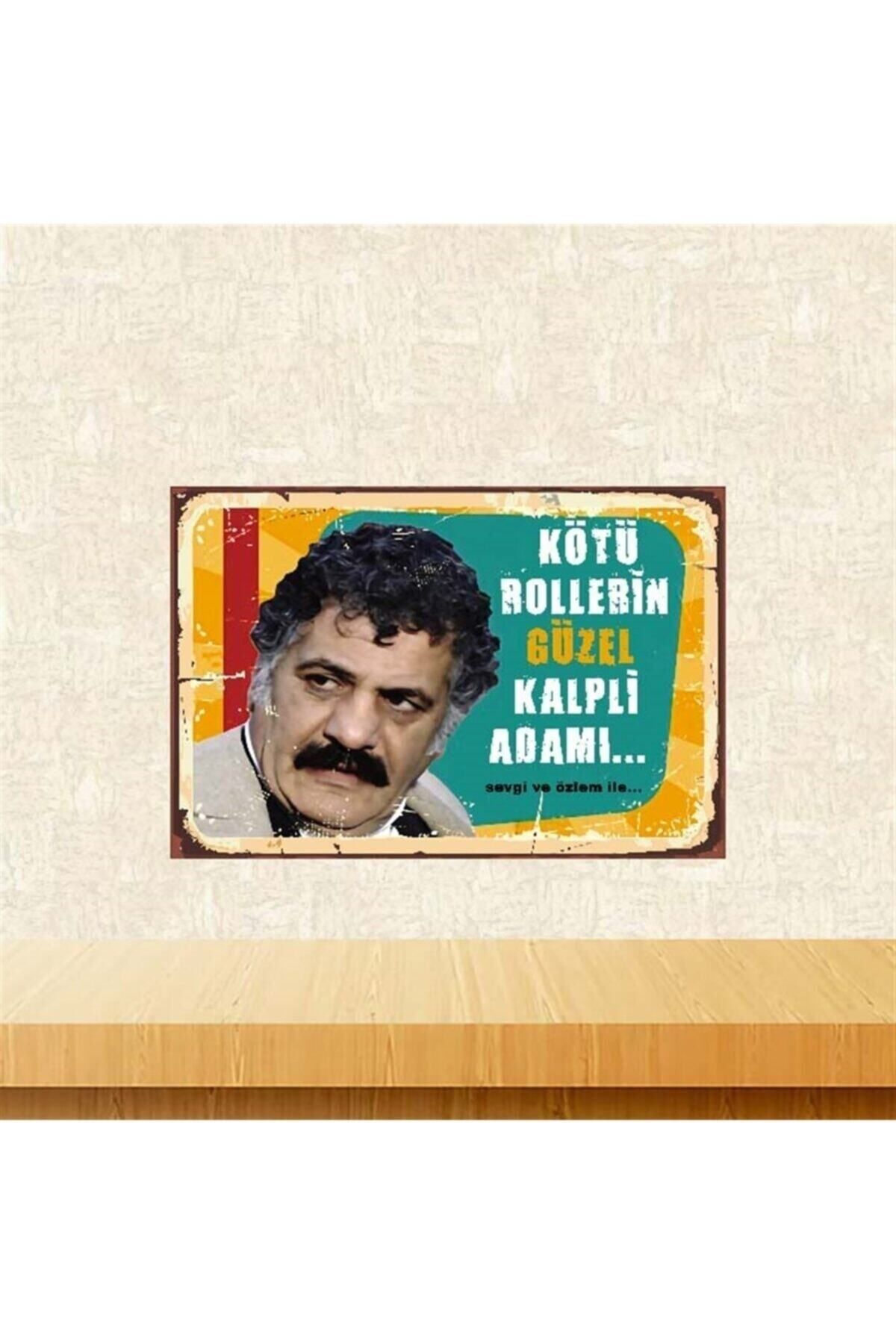 TAKIFİX Kötü Rollerin Güzel Kalpli Adamı Erol Taş 20-30 Cm Retro Ahşap Poster