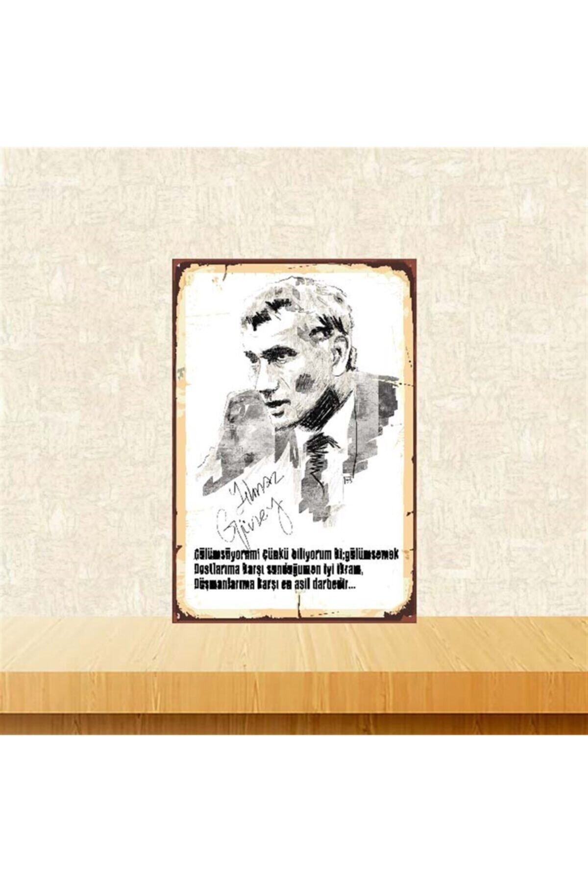TAKIFİX Yılmaz Güney En Asil Darbedir 20-30 Cm Retro Ahşap Poster