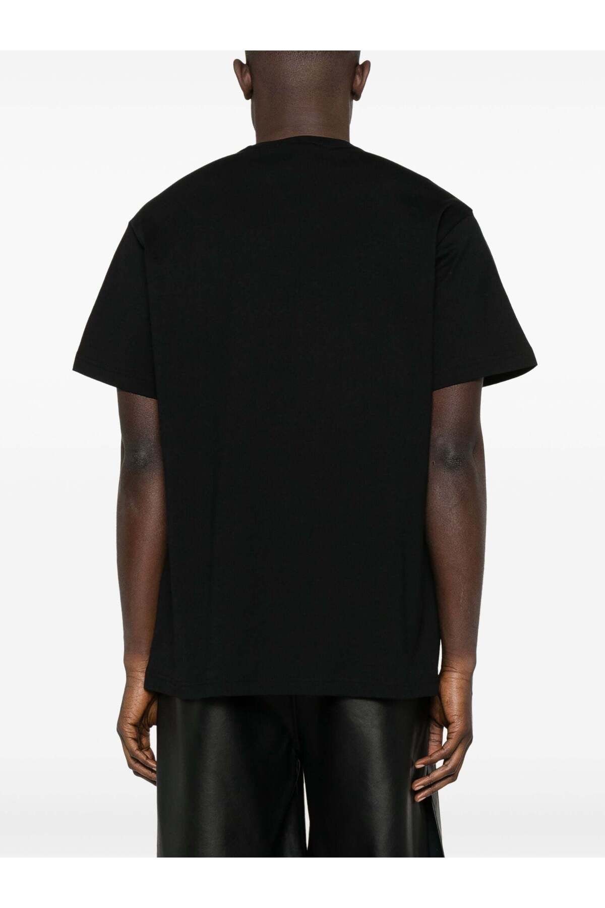 Versace Men T-Shirts 👕 40-80% off! | Unmatched Style - Trendyol