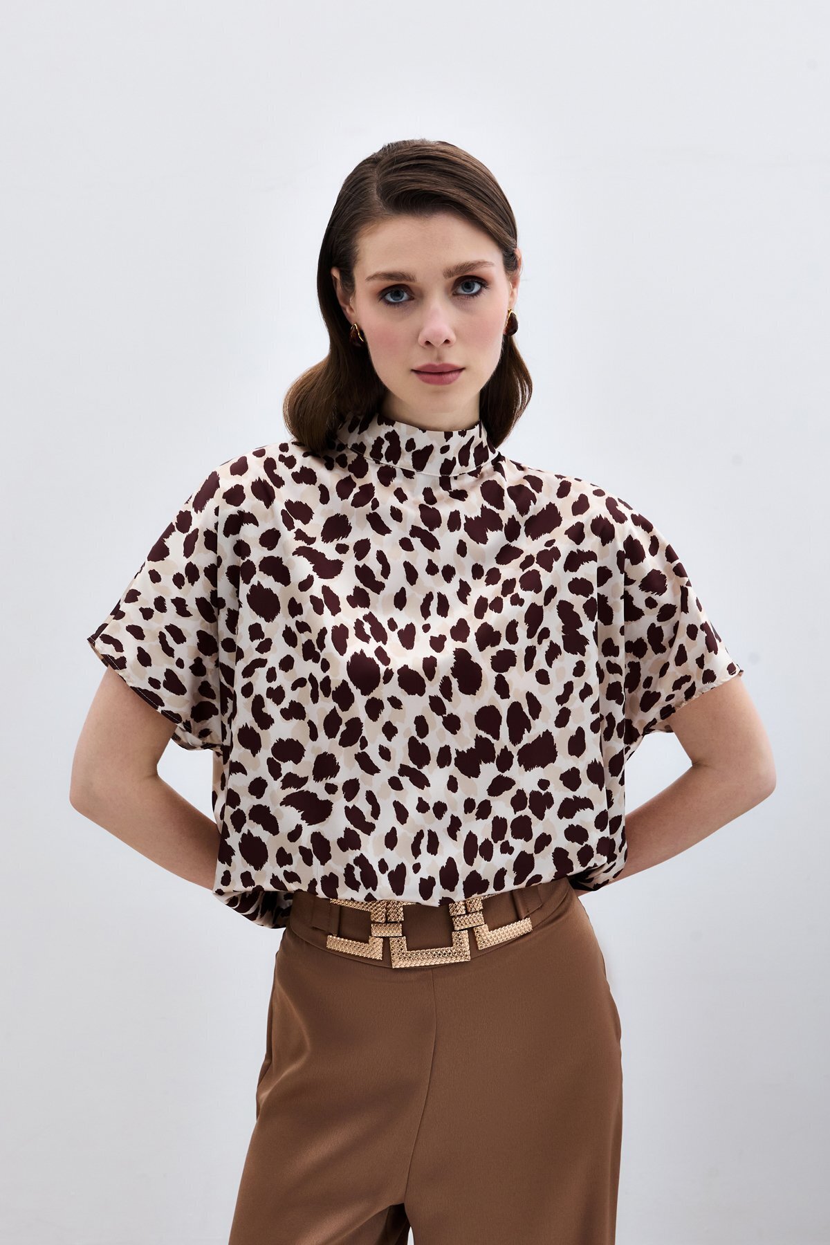 Sateen-Beige-Brown Bat Sleeve Loose Blouse 6