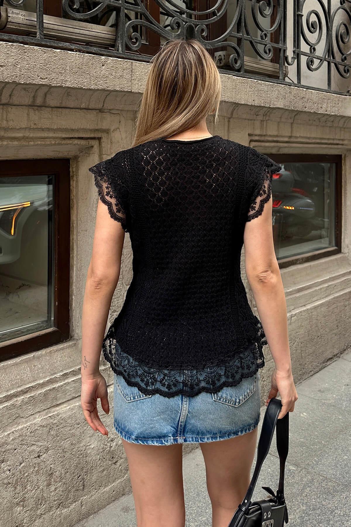 Swist-Black Scallop Detailed Openwork Crew Neck Women's Knitwear Vest 5