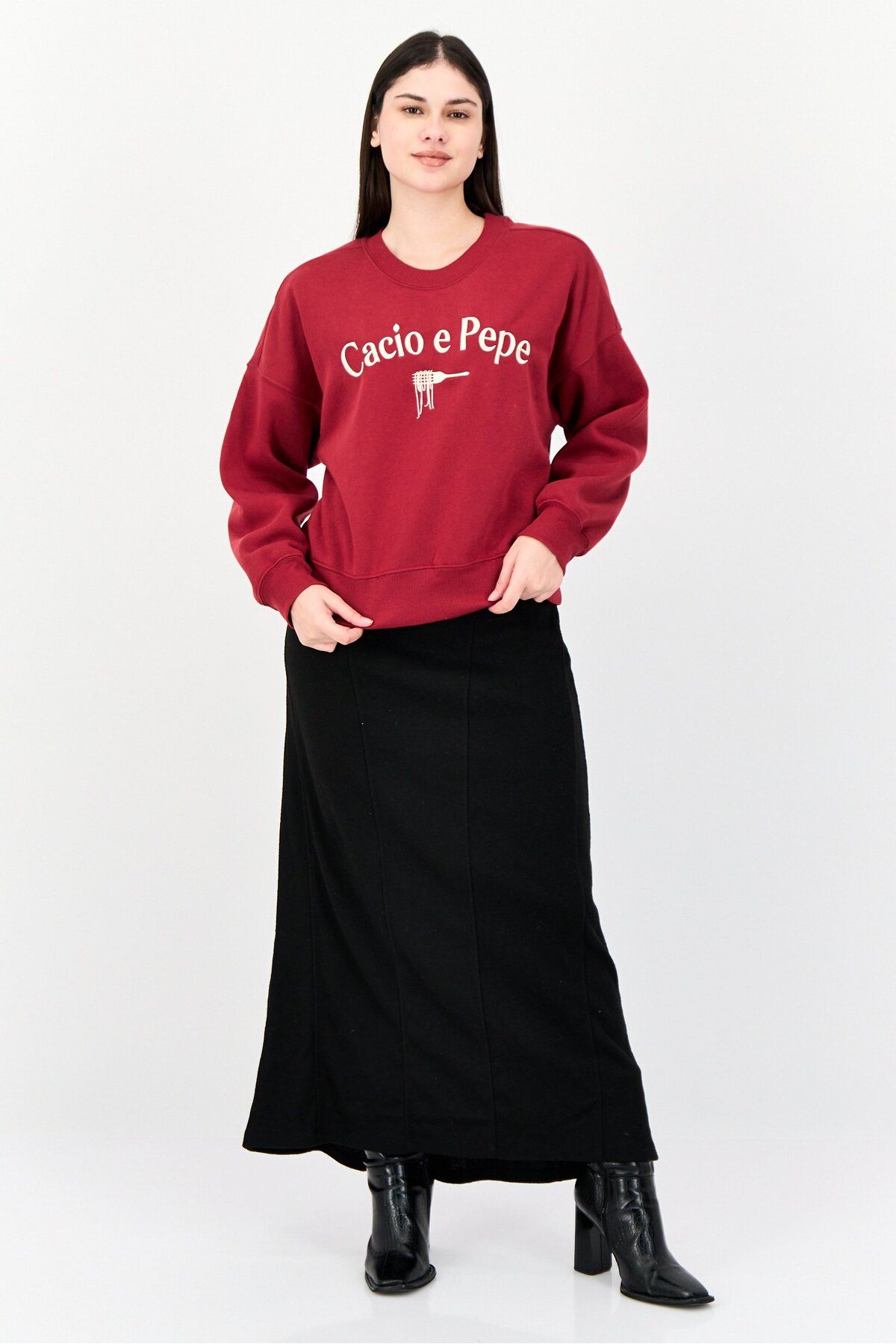 No Comment-Women Crew Neck Long Sleeve Embroidered Sweatshirt, Maroon 4