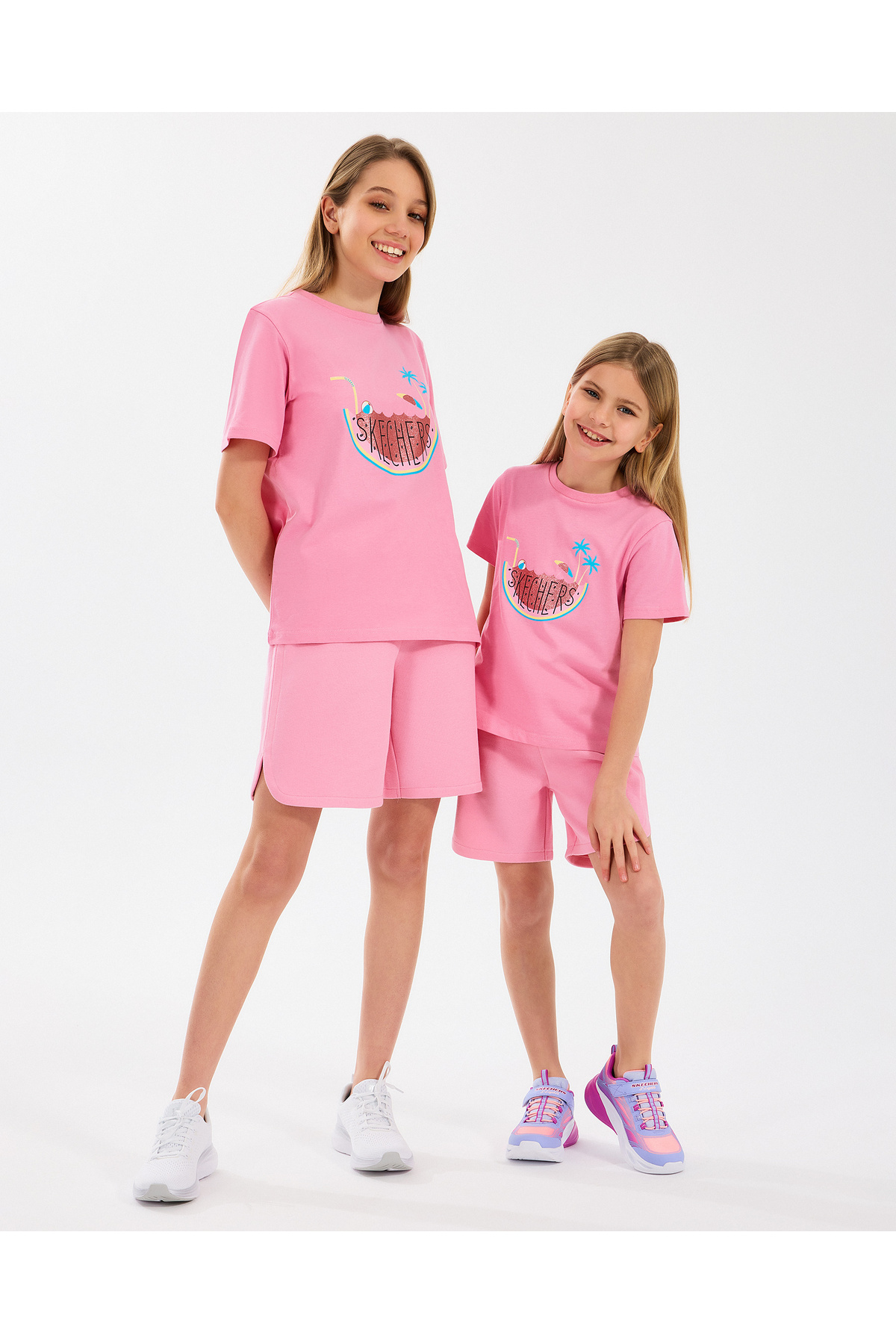 اسکچرز تی شرت دخترانه طرح G Graphic مدل TEE کد SK2510132-610