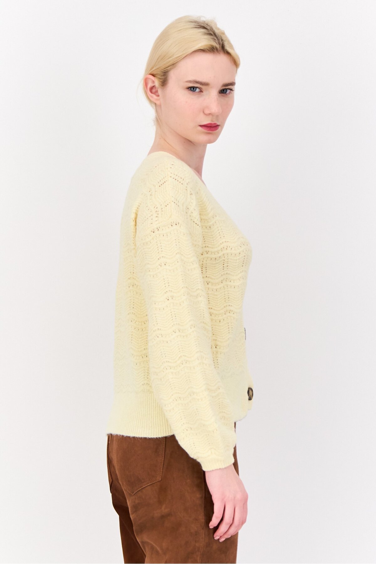 PİNK ROSE-Women V-Neck Knitted Cardigans, Yellow 3