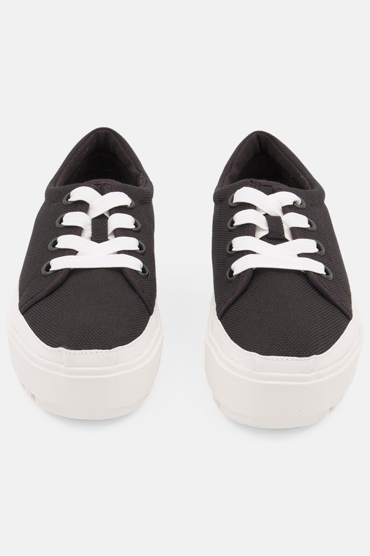 Toms-Women Lace Up Casual Shoes, Black 3