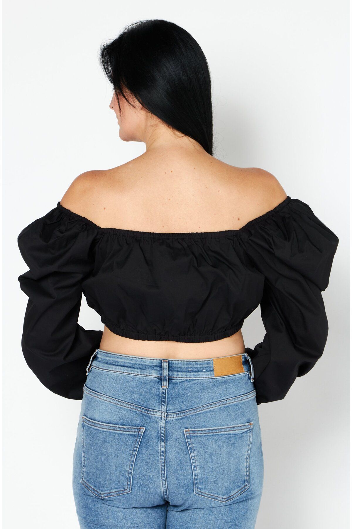 NA-KD-Women Straight Across Neck Long Sleeve Plain Crop Top, Black 4