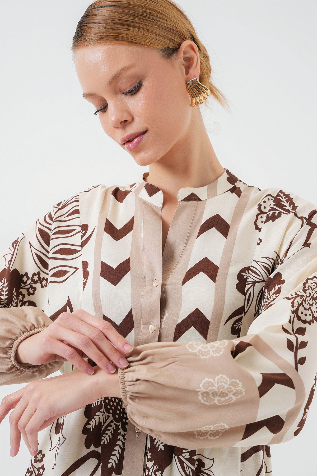 Bigdart-2423 Authentic Patterned Hijab Dress - H. Brown 3