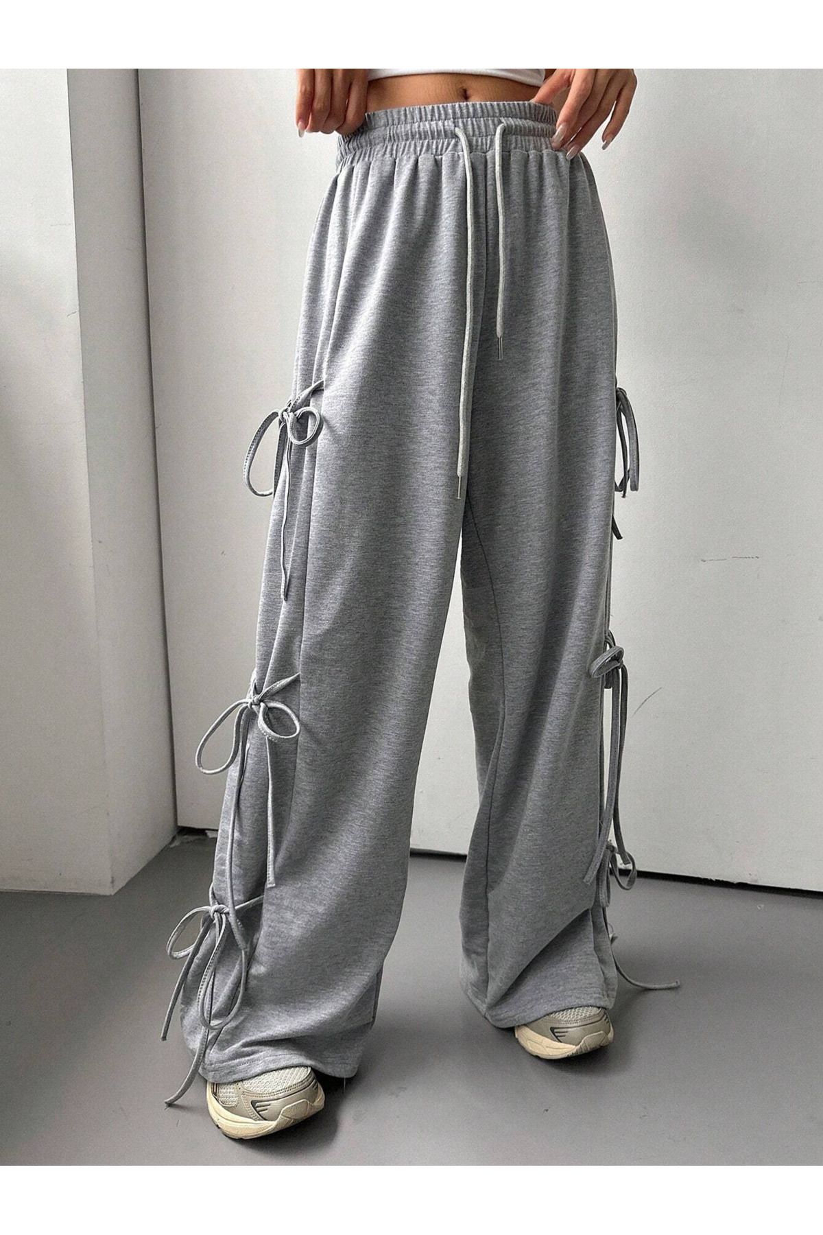 Touz Moda Fiyonk Detaylı Geniş Paça Eşofman Altı