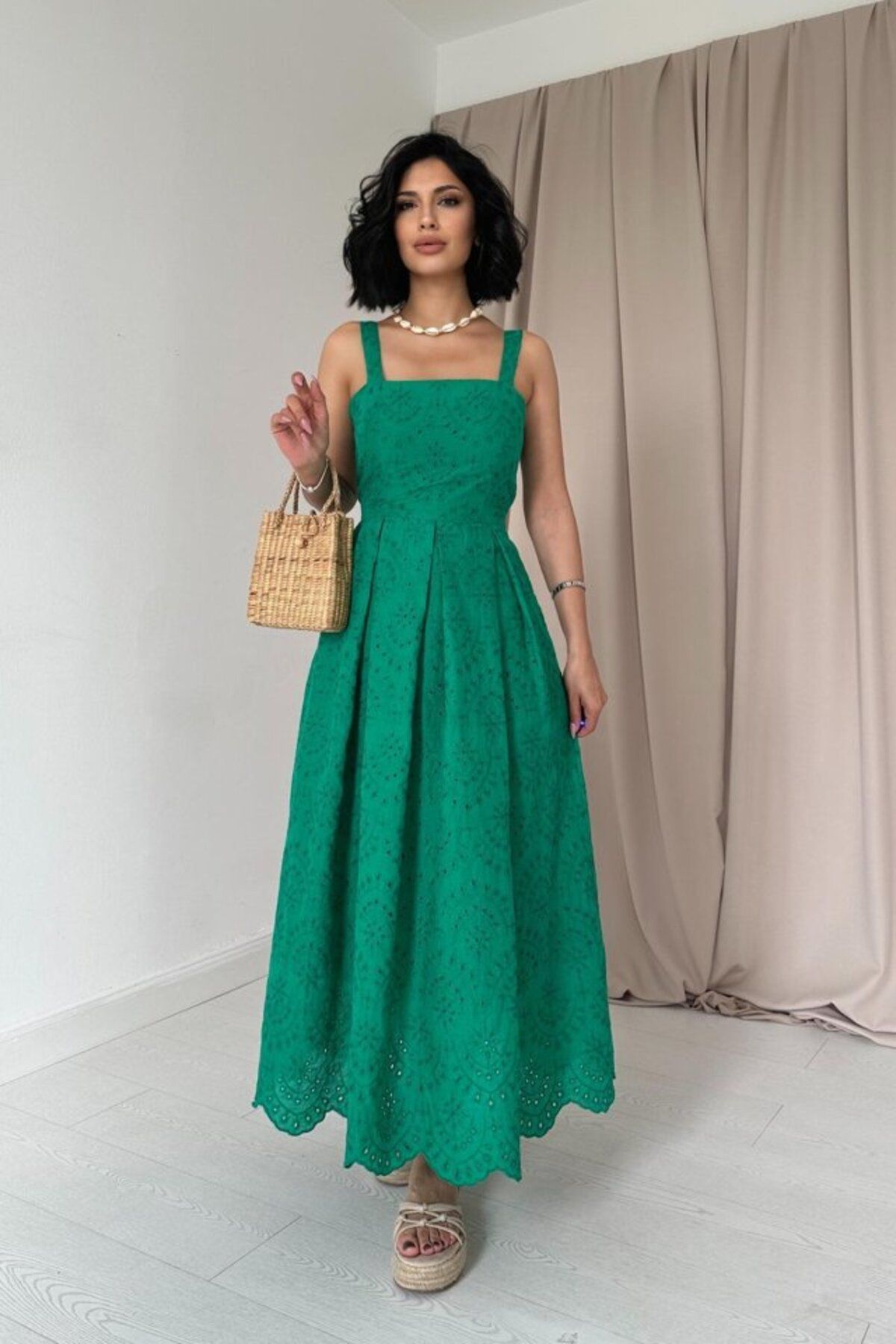 velmorafashion Yeşil Askılı Aparatlı Brode Elbise