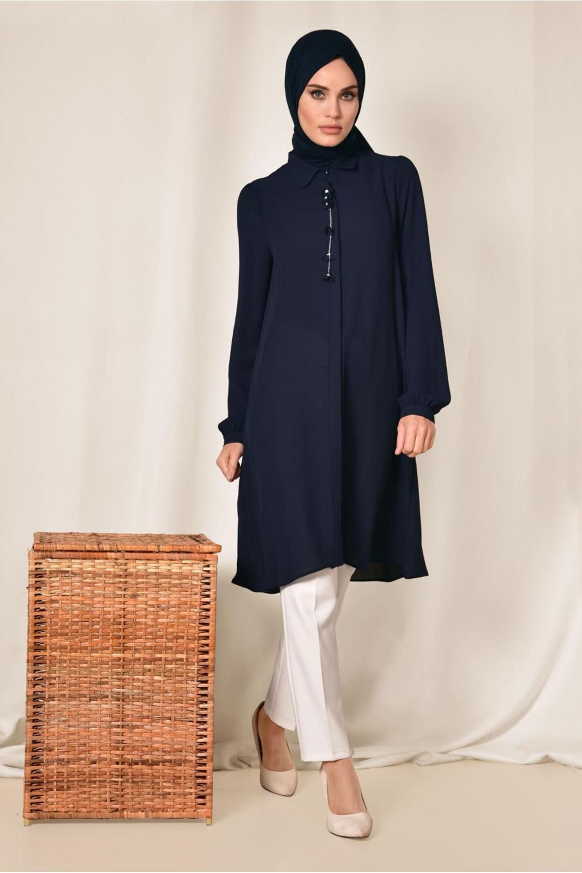 Alvina-4878 Model Revers Tunic with Hidden Buttons and Accessories 3