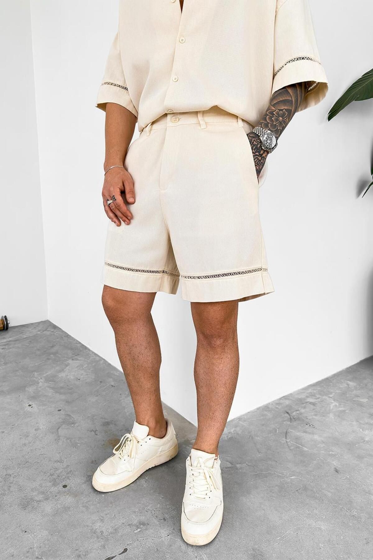 complete the look image