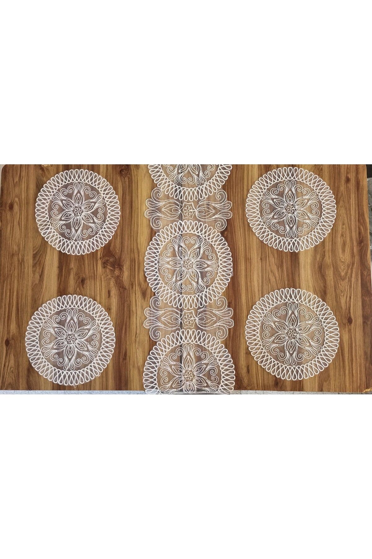 Mutlu Köşe 5 Parça Design Tasarım Runner Masa Örtüsü Çeyiz Seti