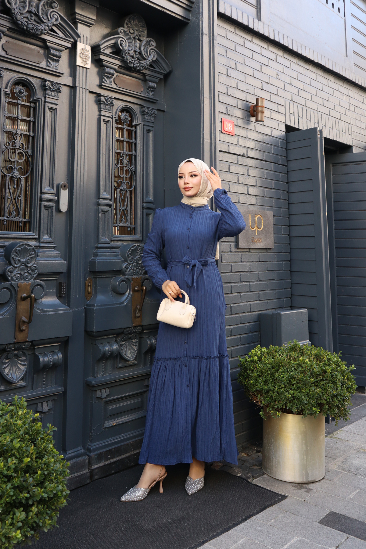 ECESSAMODAM-Lara Belted Buttoned Dress 3