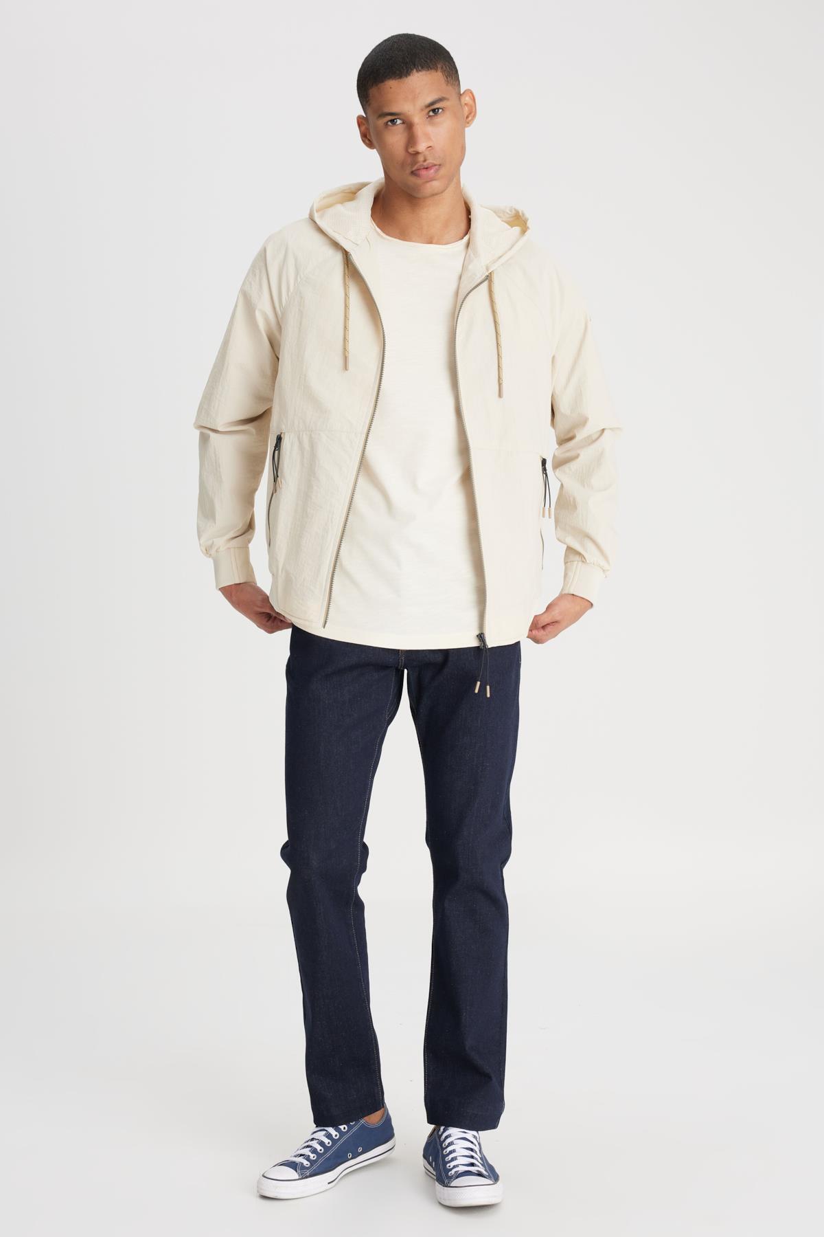 Lee Regular Fit Normal Kesim Kapüşonlu Taş Rengi Mont Ceket görsel 5