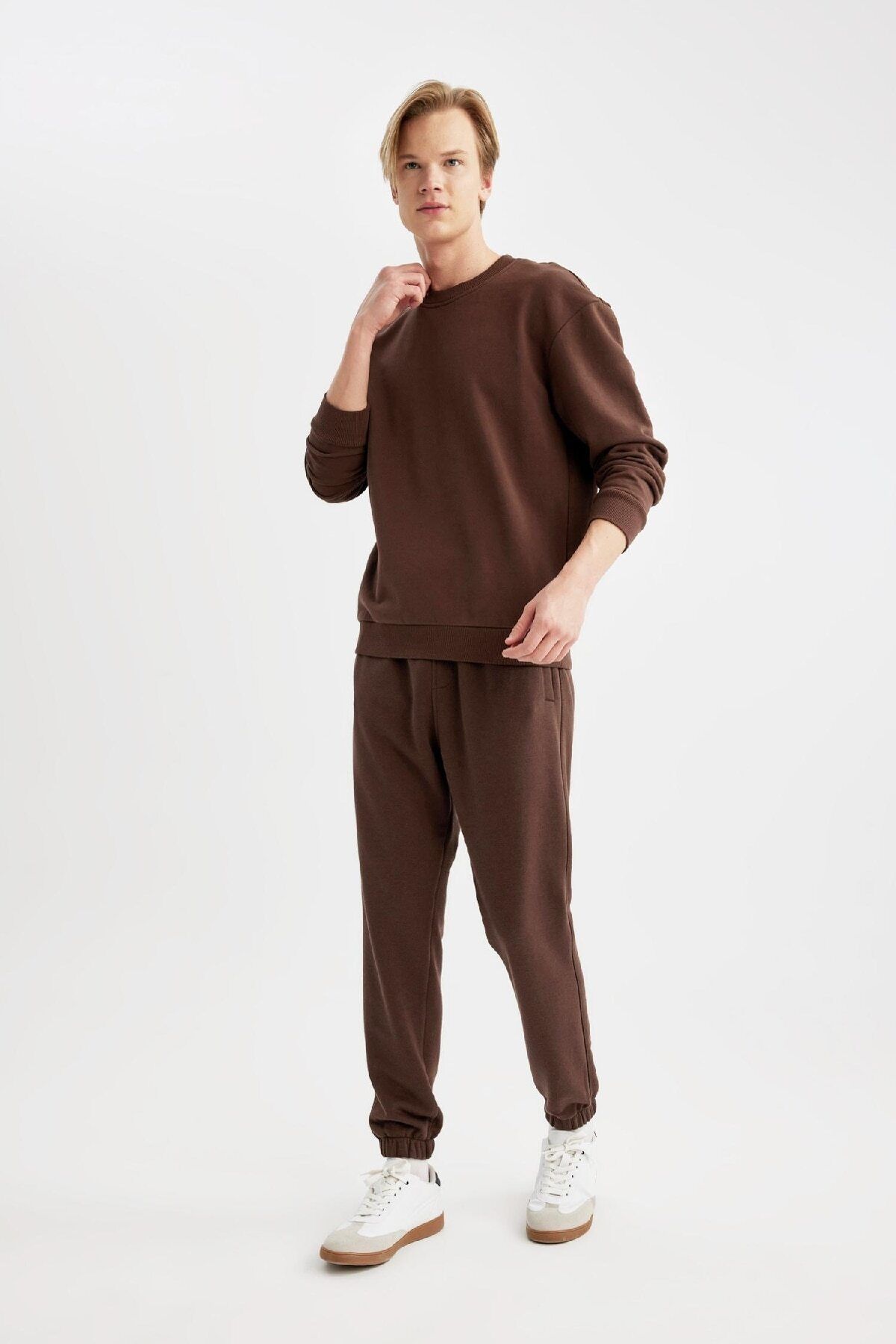 DeFacto-Fleto Pocket - Elastické tepláky Regular Fit v pase C1776Ax23Cw 4