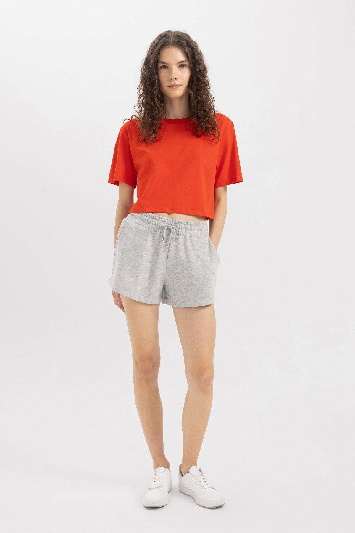 DeFacto-Normal Waist Short Basic Shorts - Regular Fit C7600Ax24Sm 3