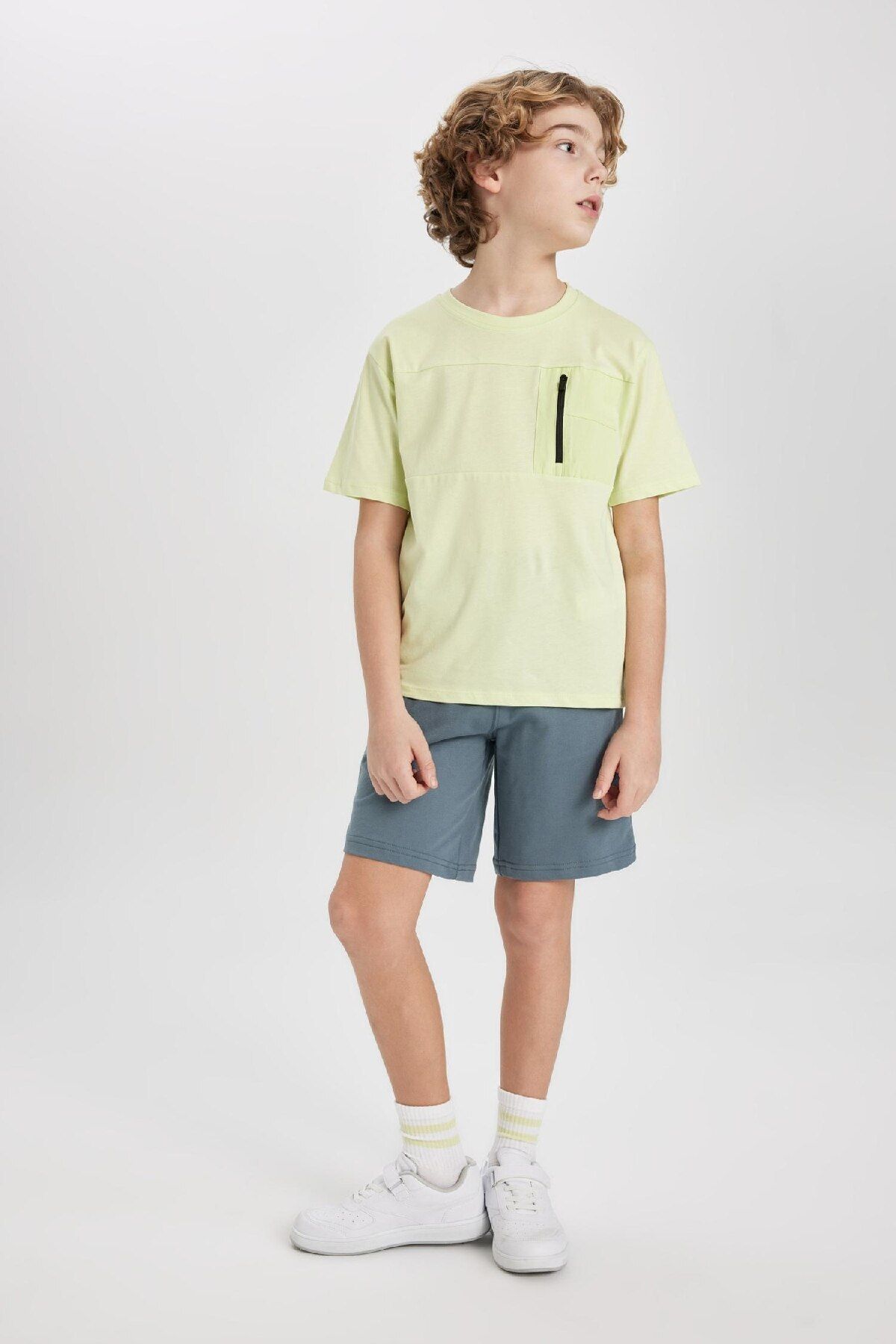 DeFacto-Boy's Basic Bermuda Shorts B5867A824Sm 3