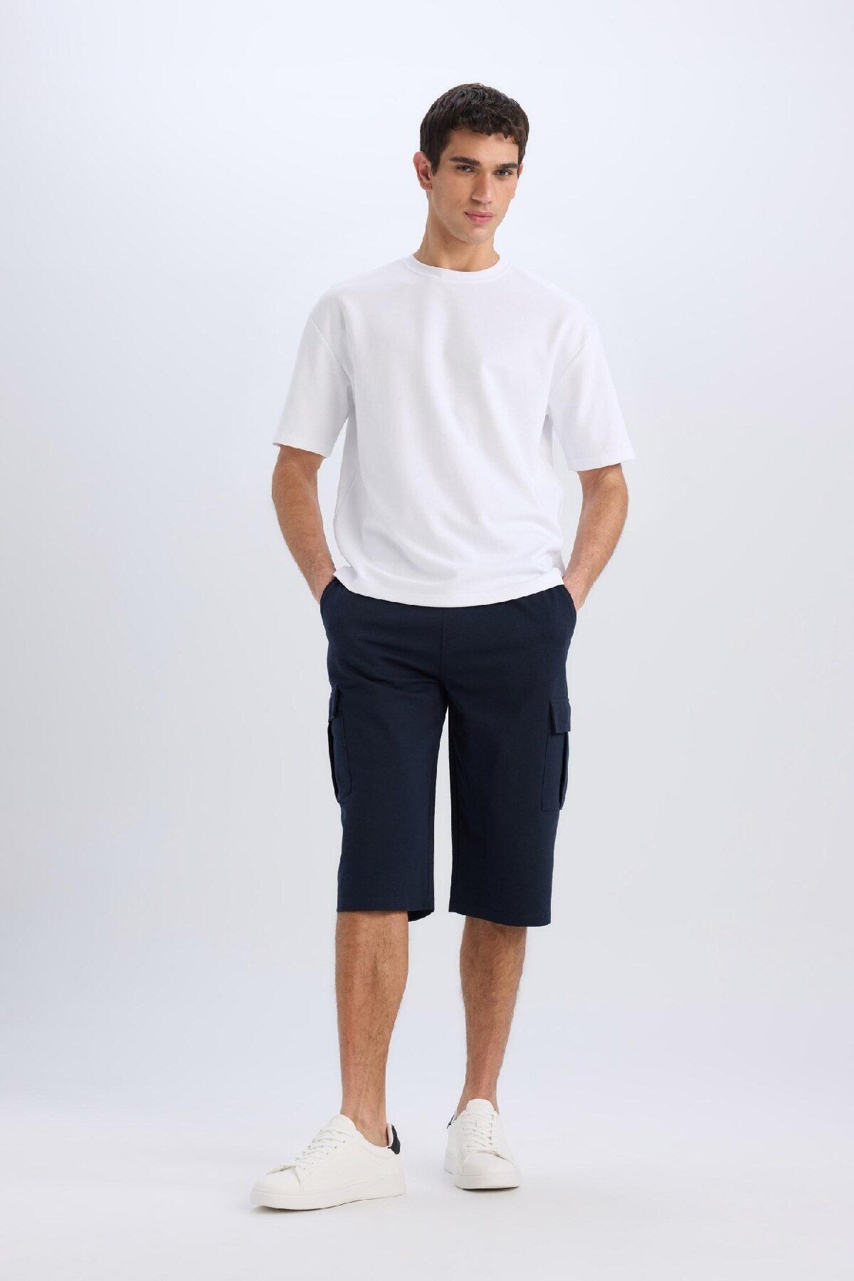DeFacto-Slim Fit Slim Fit Cargo Pocket Basic Straight Capri Shorts T4693AZ25SM 5