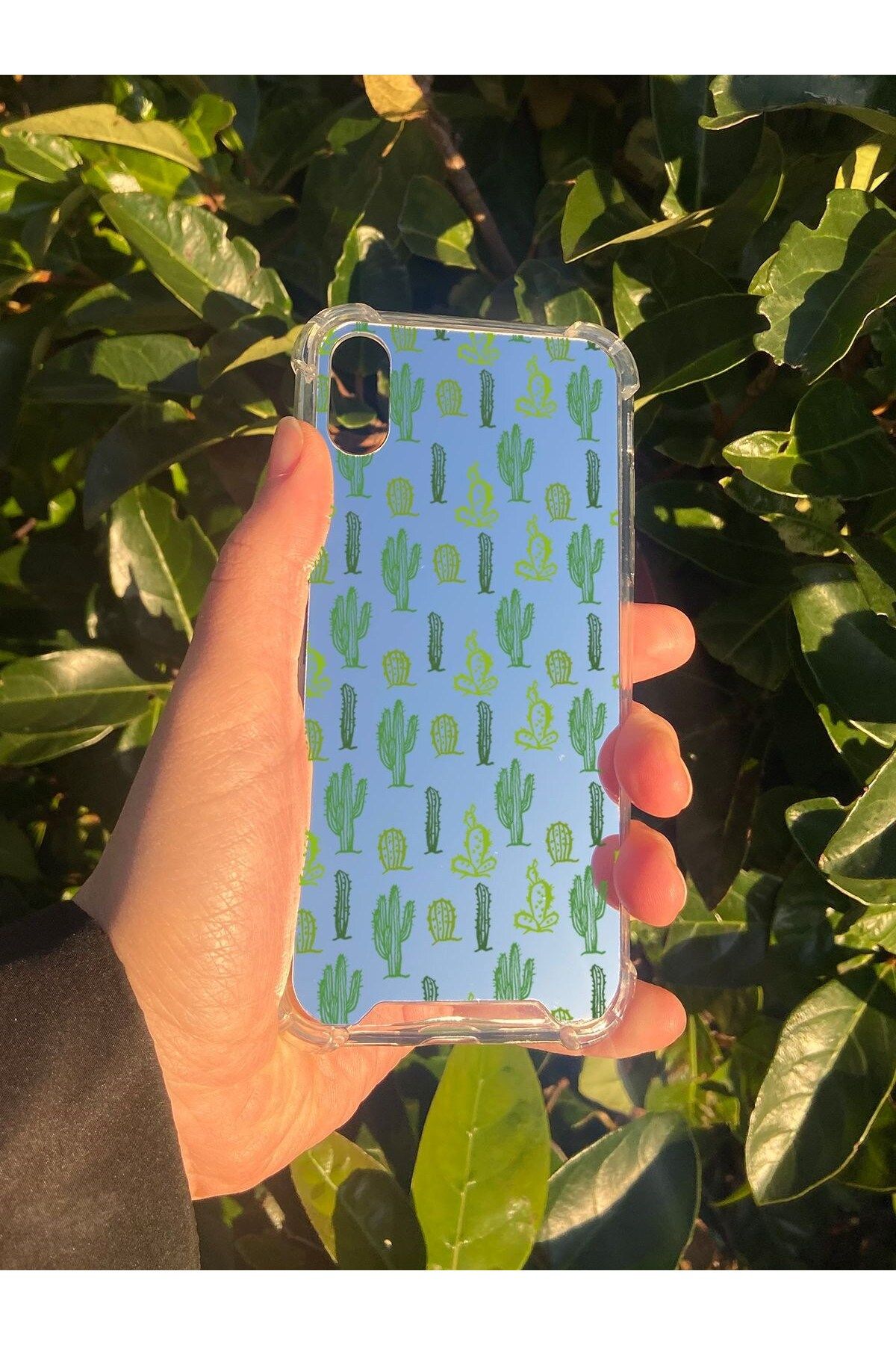 blueb İphone X Uyumlu Aynalı Kaktüs Desenli Darbe Kamera Korumalı Silikon Telefon Kılıfı
