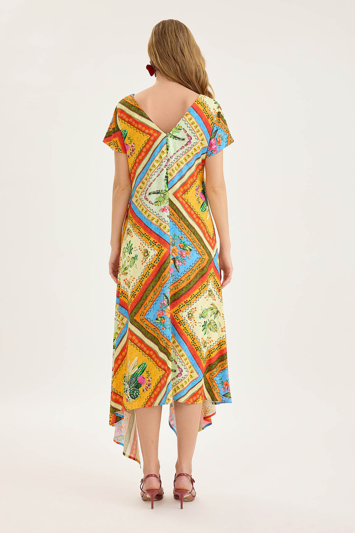Vitrin-Double V-Neck Patterned Loose Dress 4