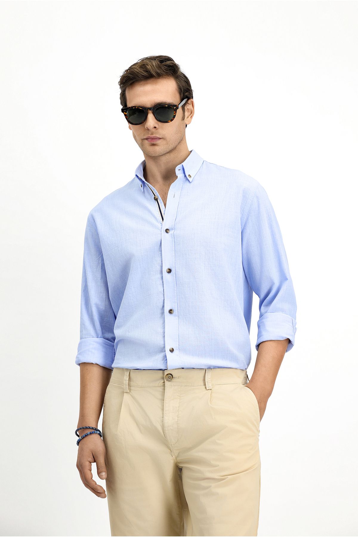 complete the look image
